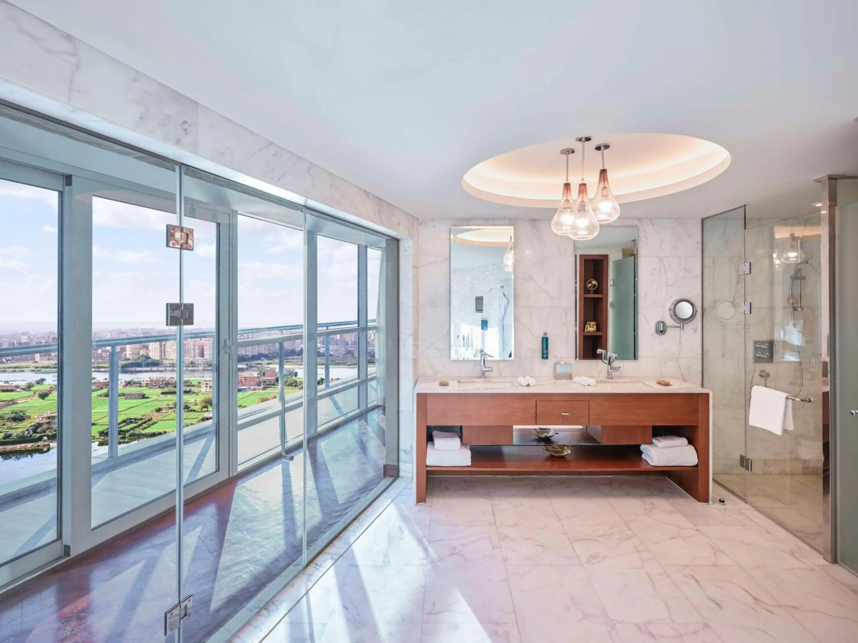 Bathroom in Hilton Cairo Nile Maadi