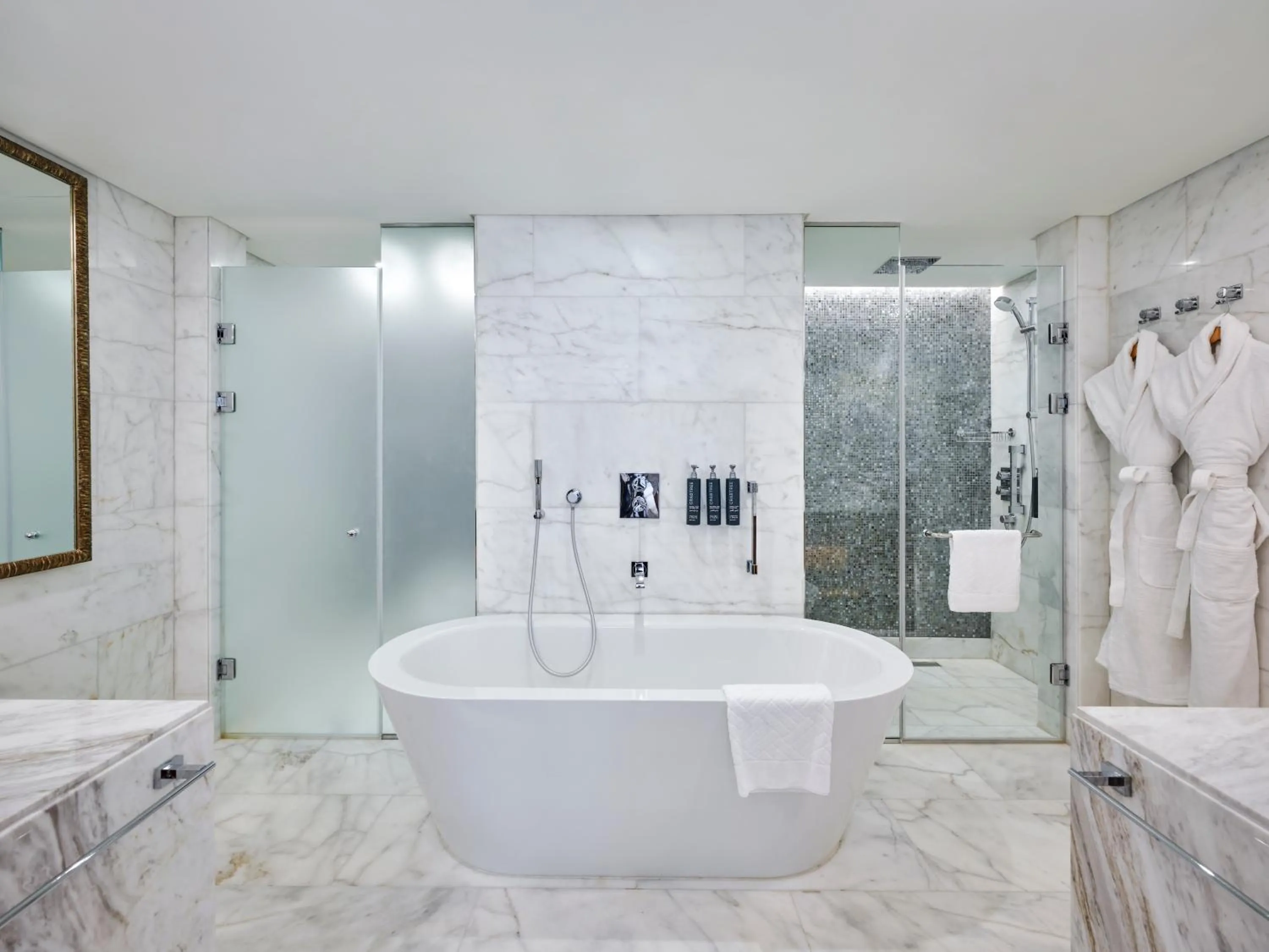 Bathroom in Hilton Cairo Nile Maadi