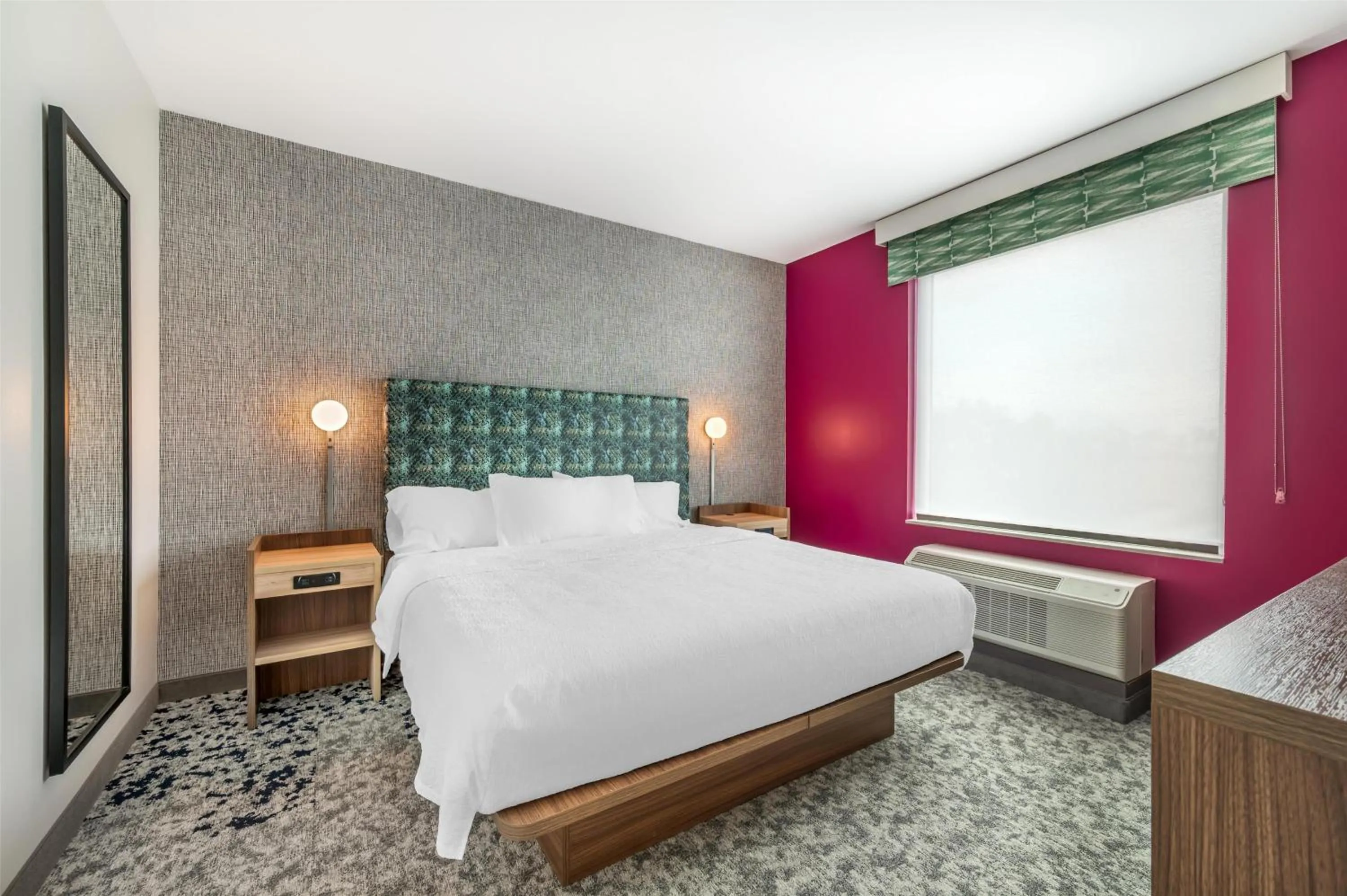 Bed in Home2 Suites By Hilton Harrisonburg University