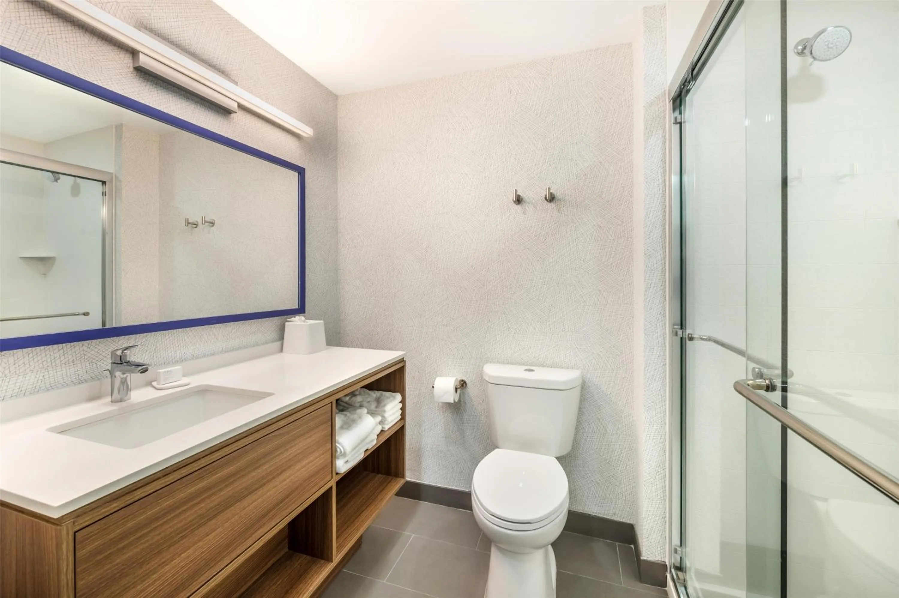 Bathroom in Home2 Suites By Hilton Harrisonburg University