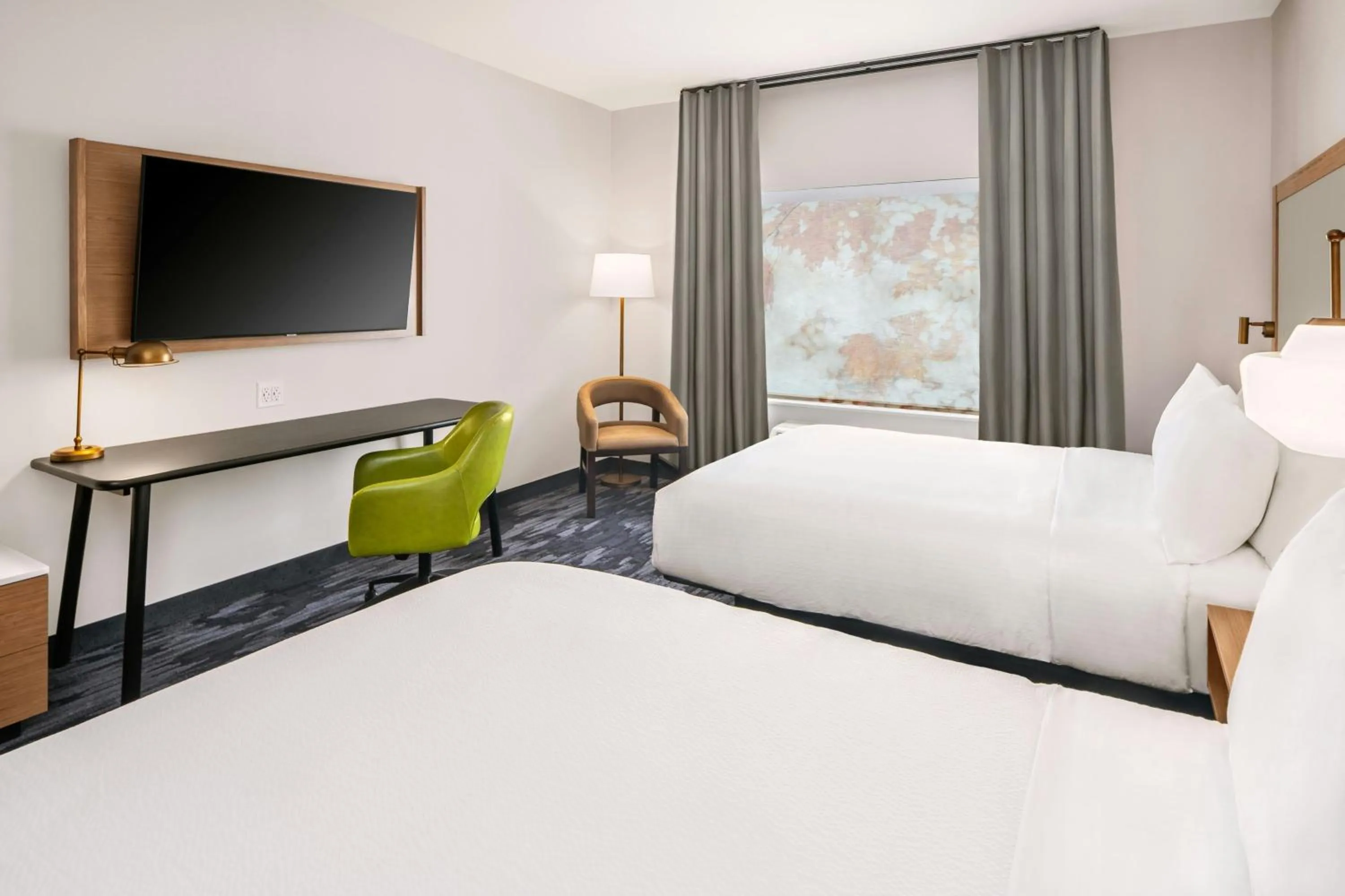 Photo of the whole room, Bed in Fairfield by Marriott Inn & Suites Gravenhurst Muskoka