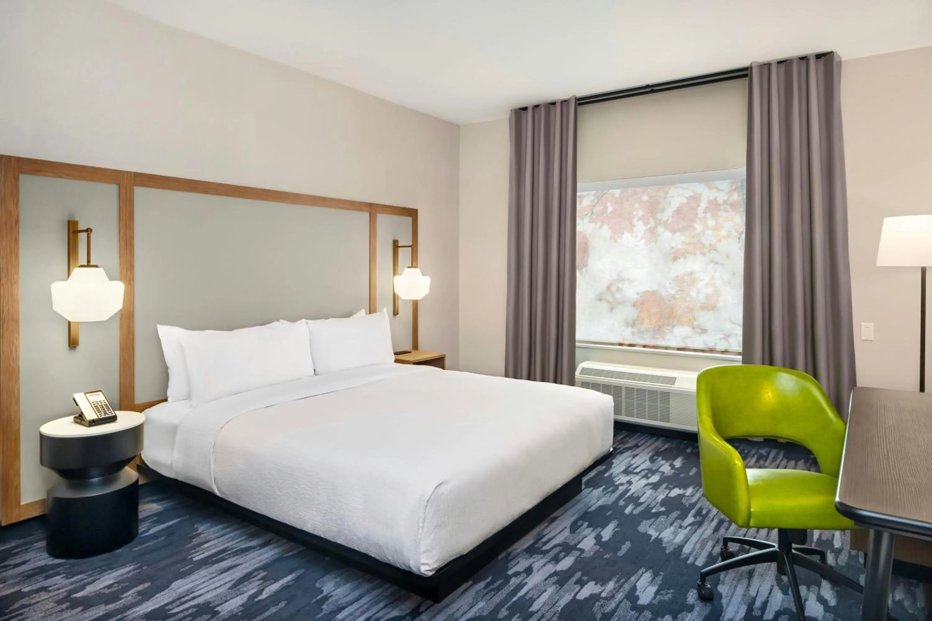 Photo of the whole room, Bed in Fairfield by Marriott Inn & Suites Gravenhurst Muskoka