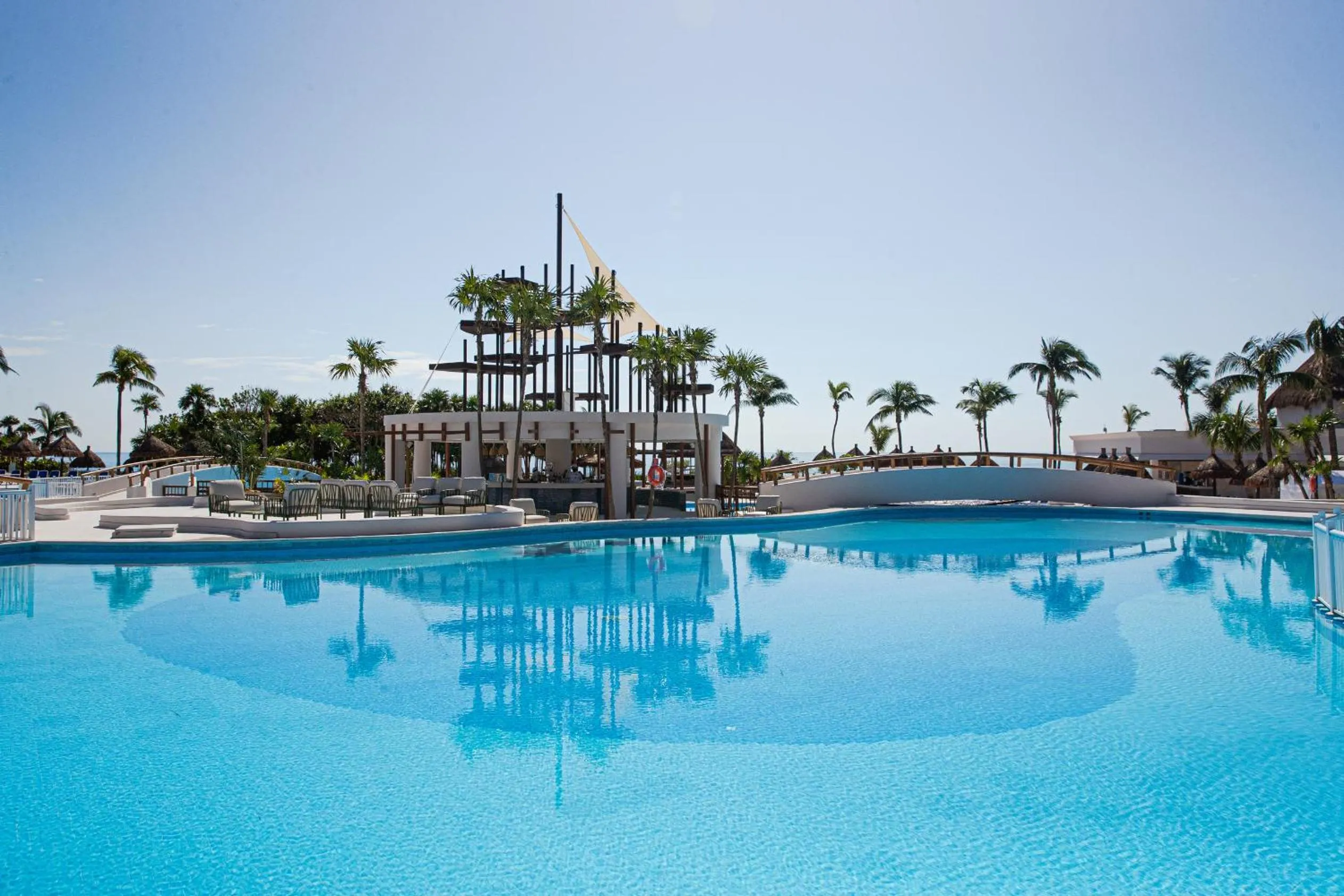 Day in Bahia Principe Grand Tulum - All Inclusive