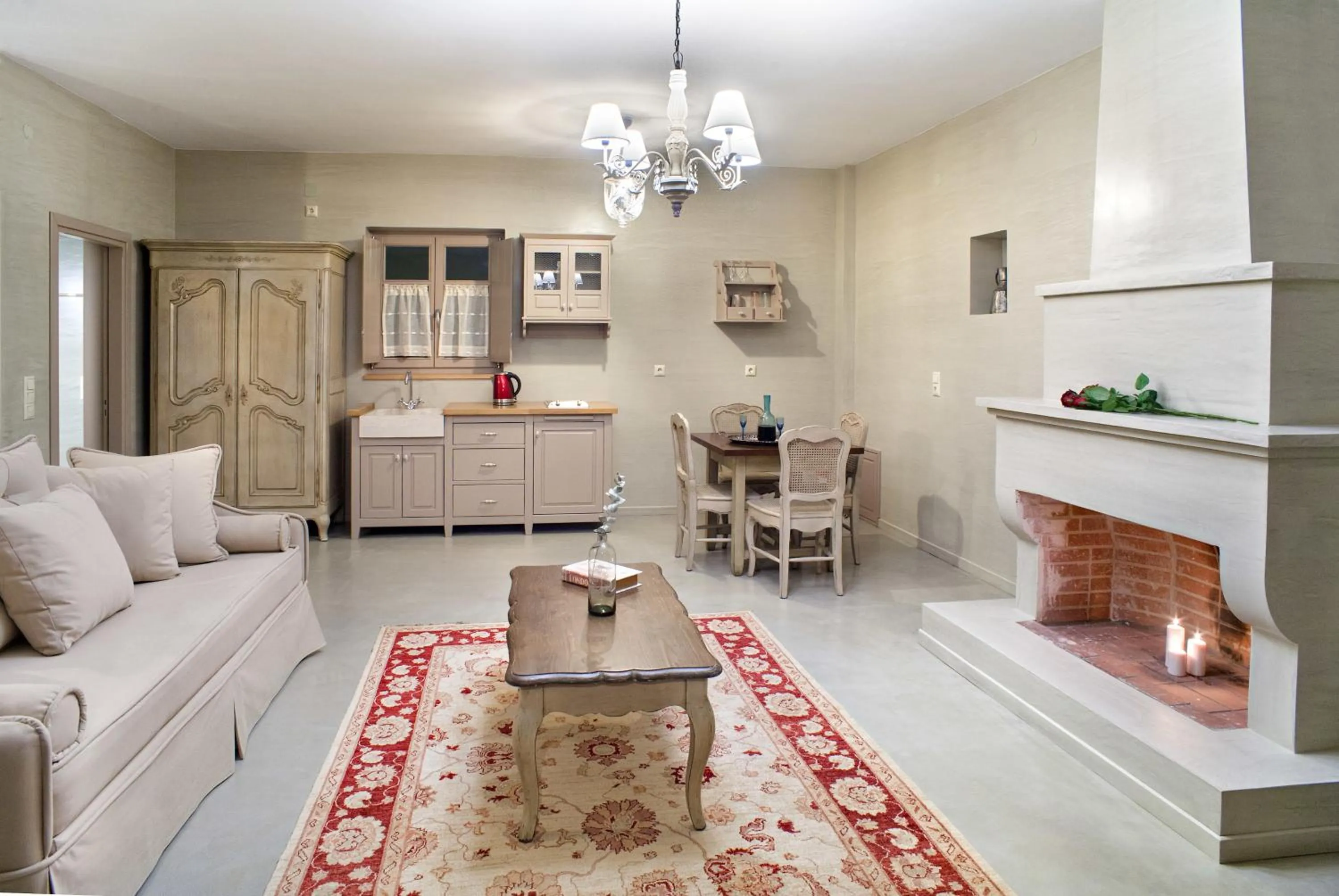 Kitchen or kitchenette in Haones Suites