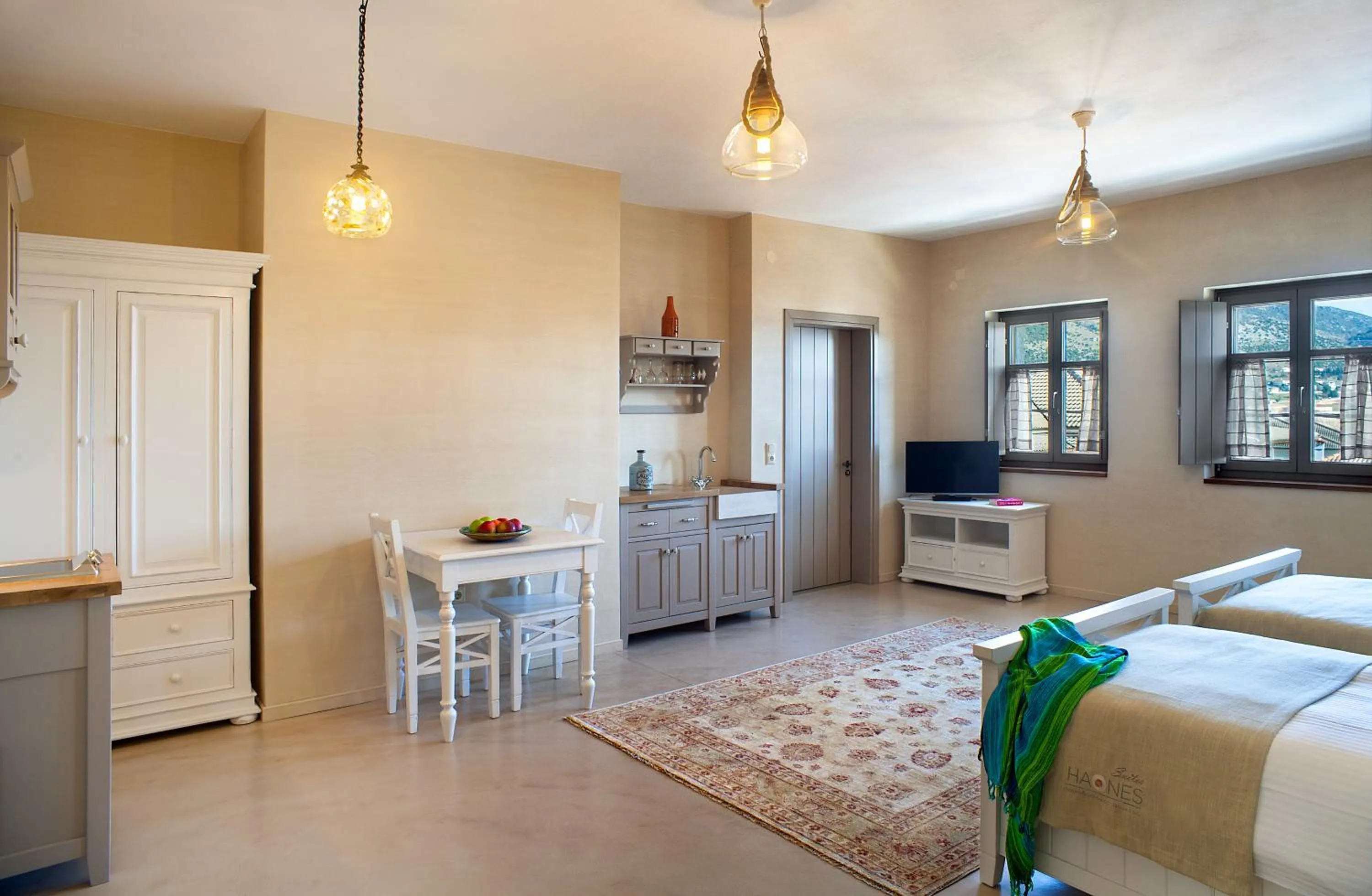 TV and multimedia in Haones Suites