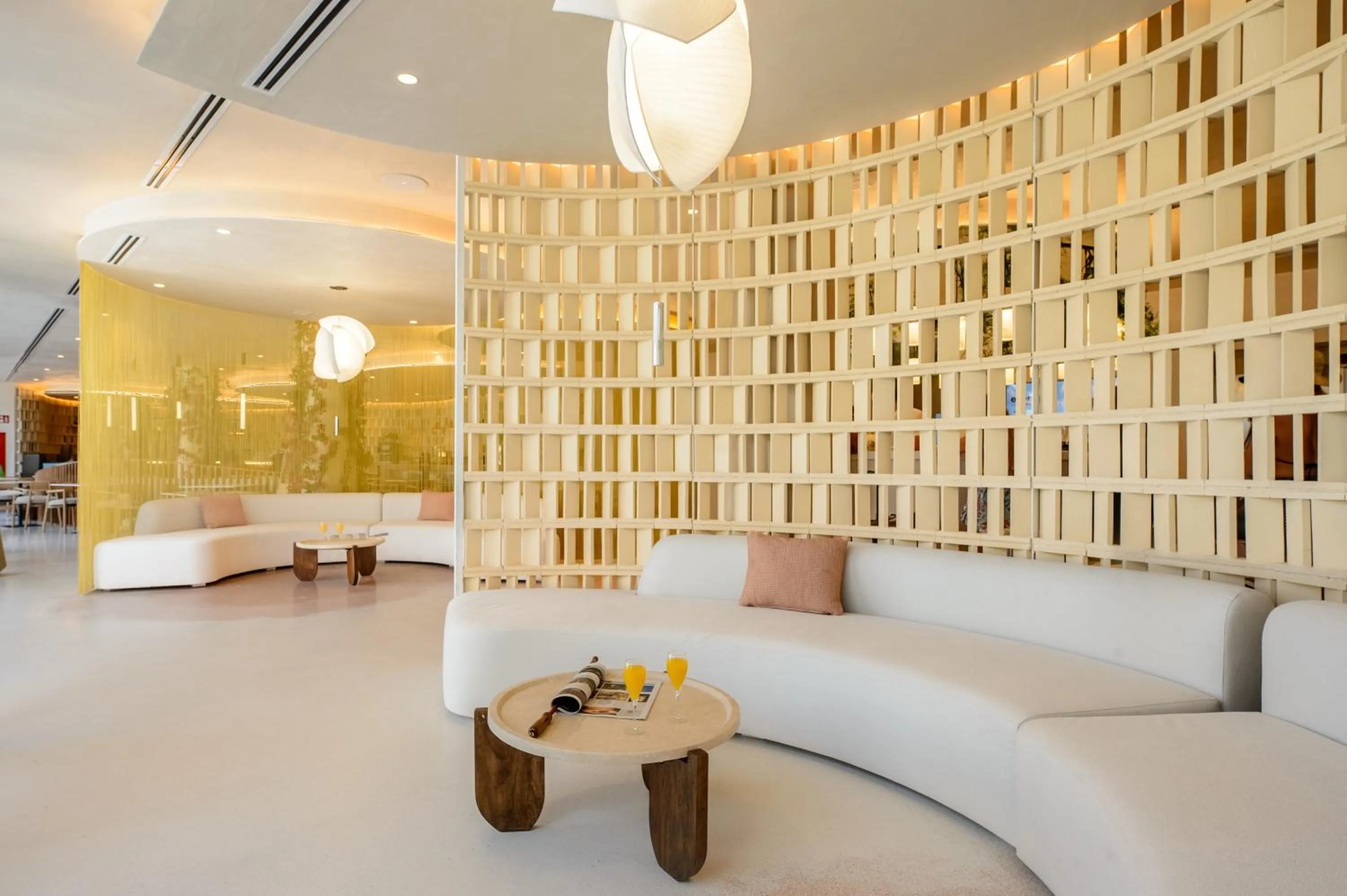 Lobby or reception in Hotel Vibra Yamm Sunset -New Opening 2025