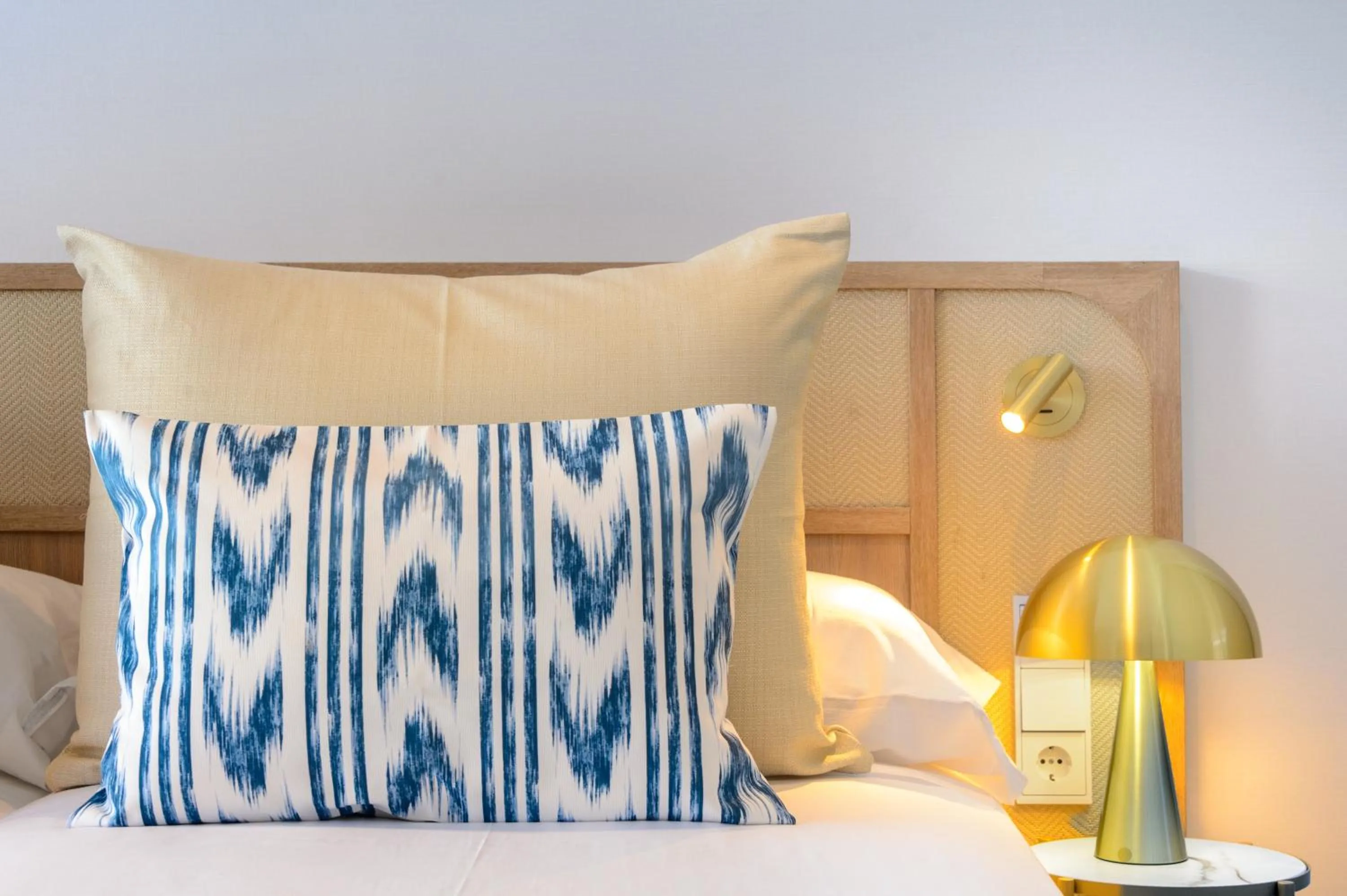 Bed in Hotel Vibra Yamm Sunset -New Opening 2025