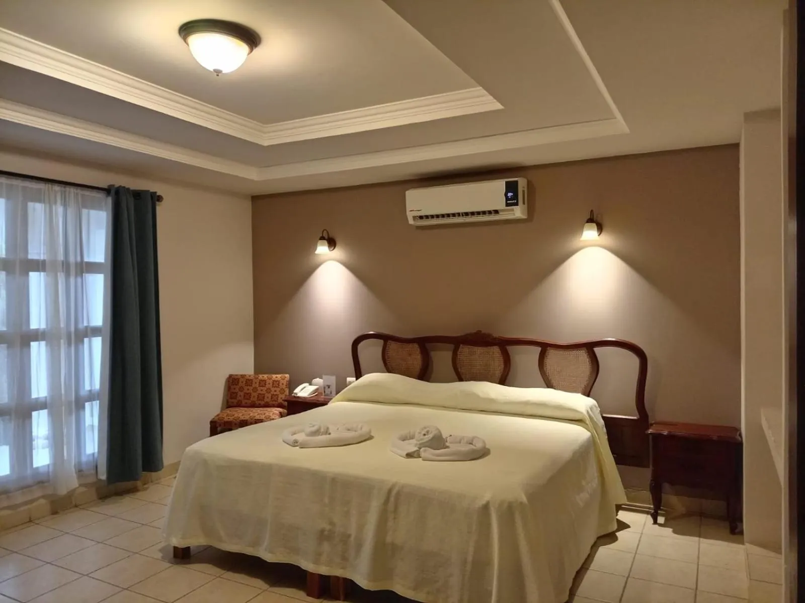 Bed in TecnoHotel Valladolid