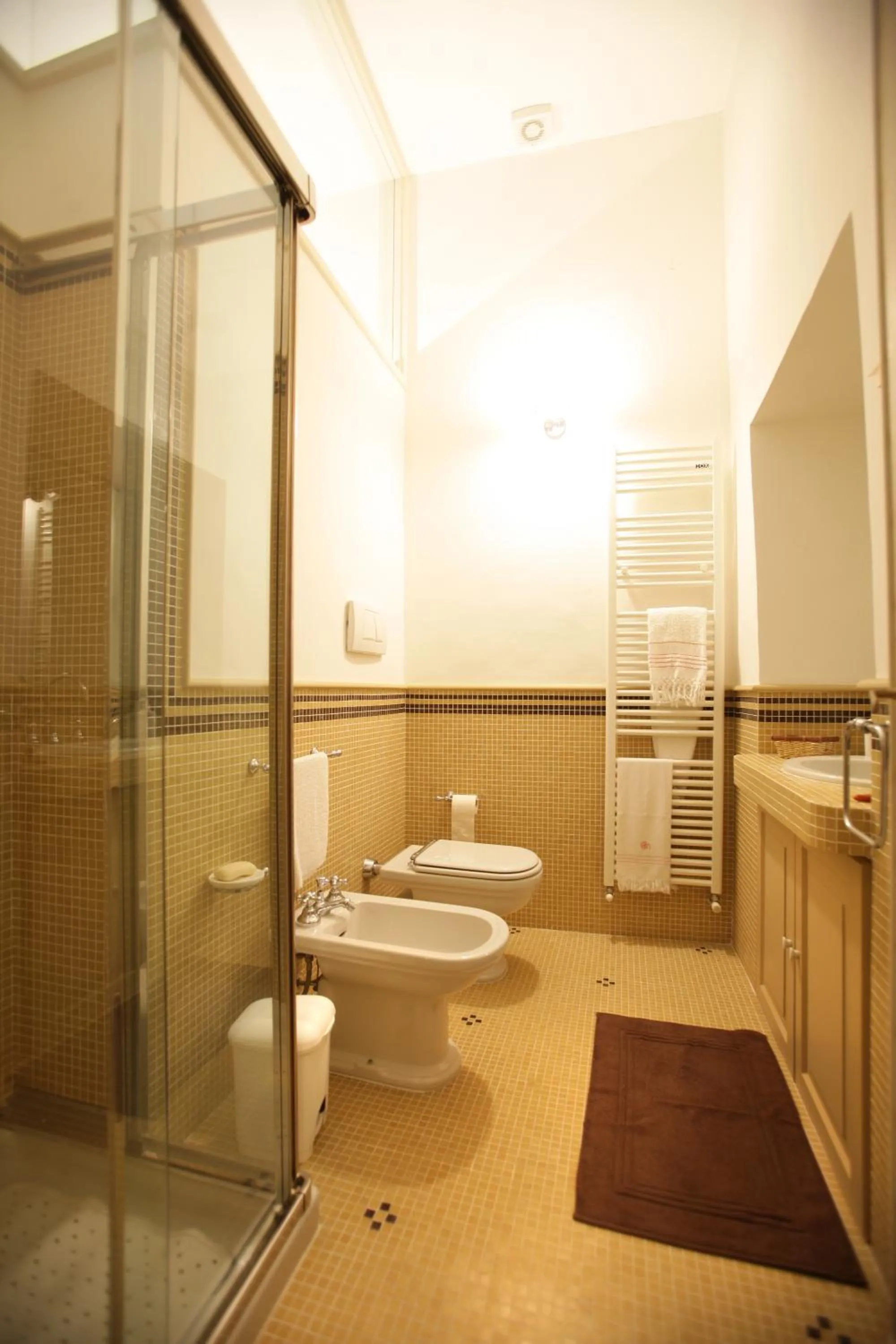 Bathroom in Historical Suites VVM