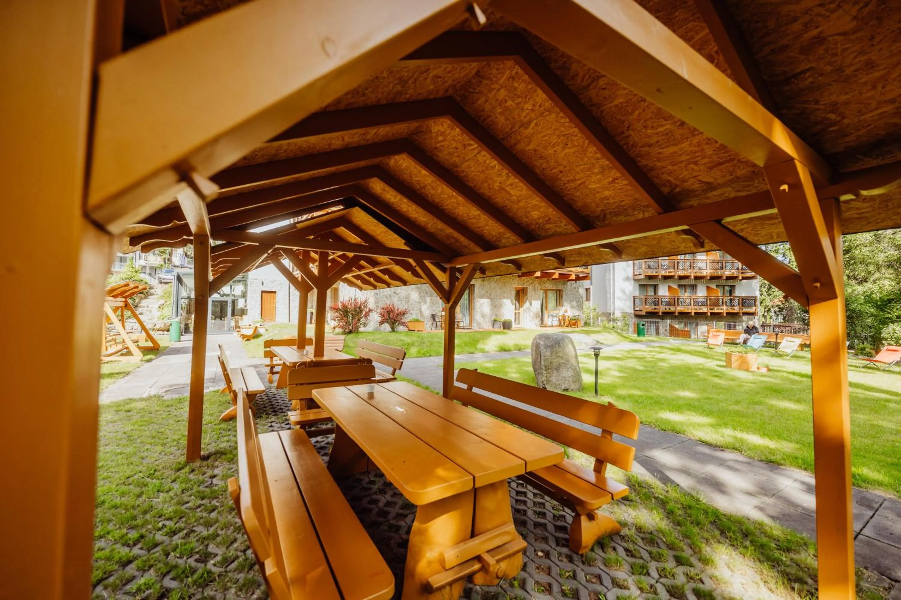 BBQ facilities in Hotel Na Skarpie