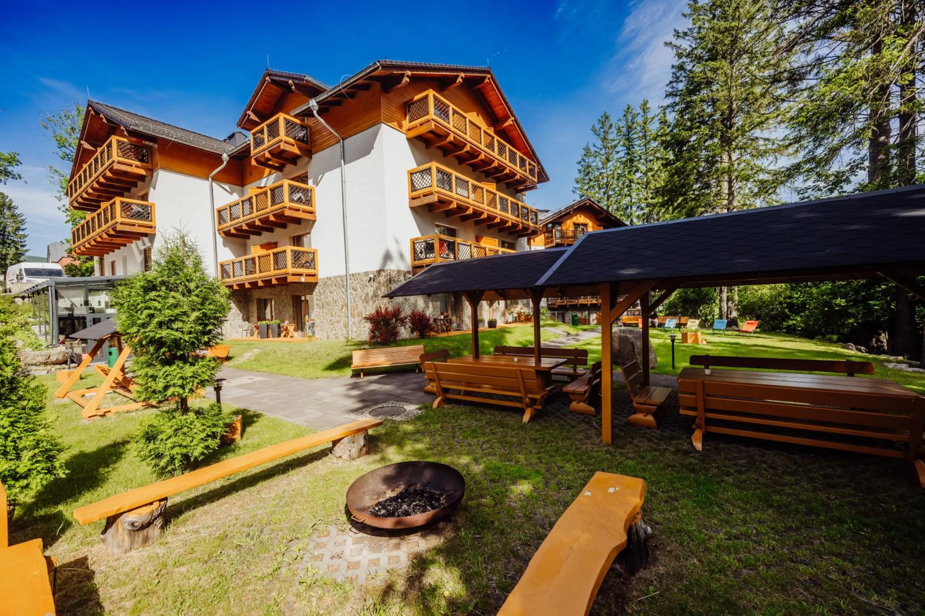 Property building in Hotel Na Skarpie