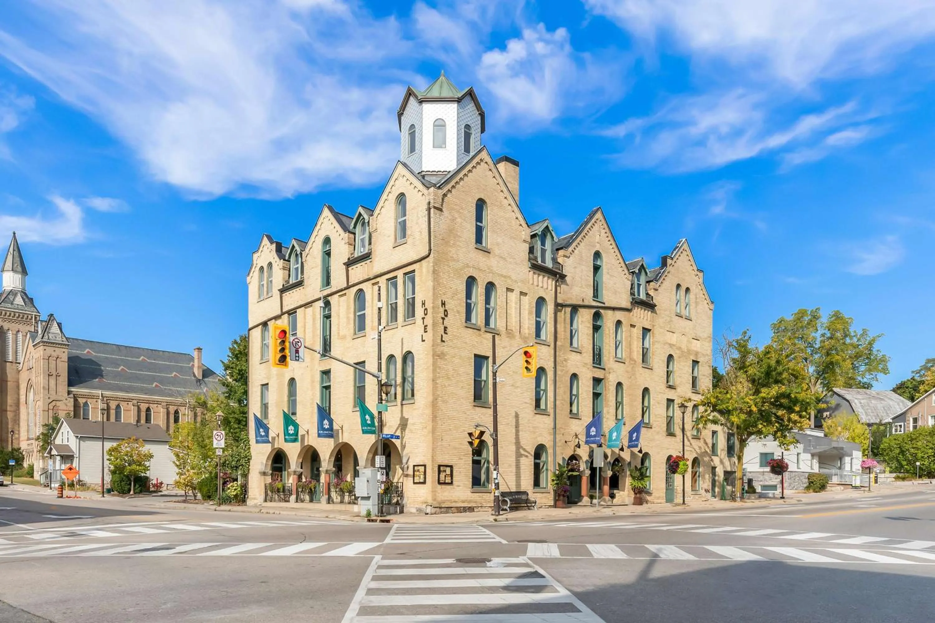 Property building in The Arlington Hotel - BW Signature Collection
