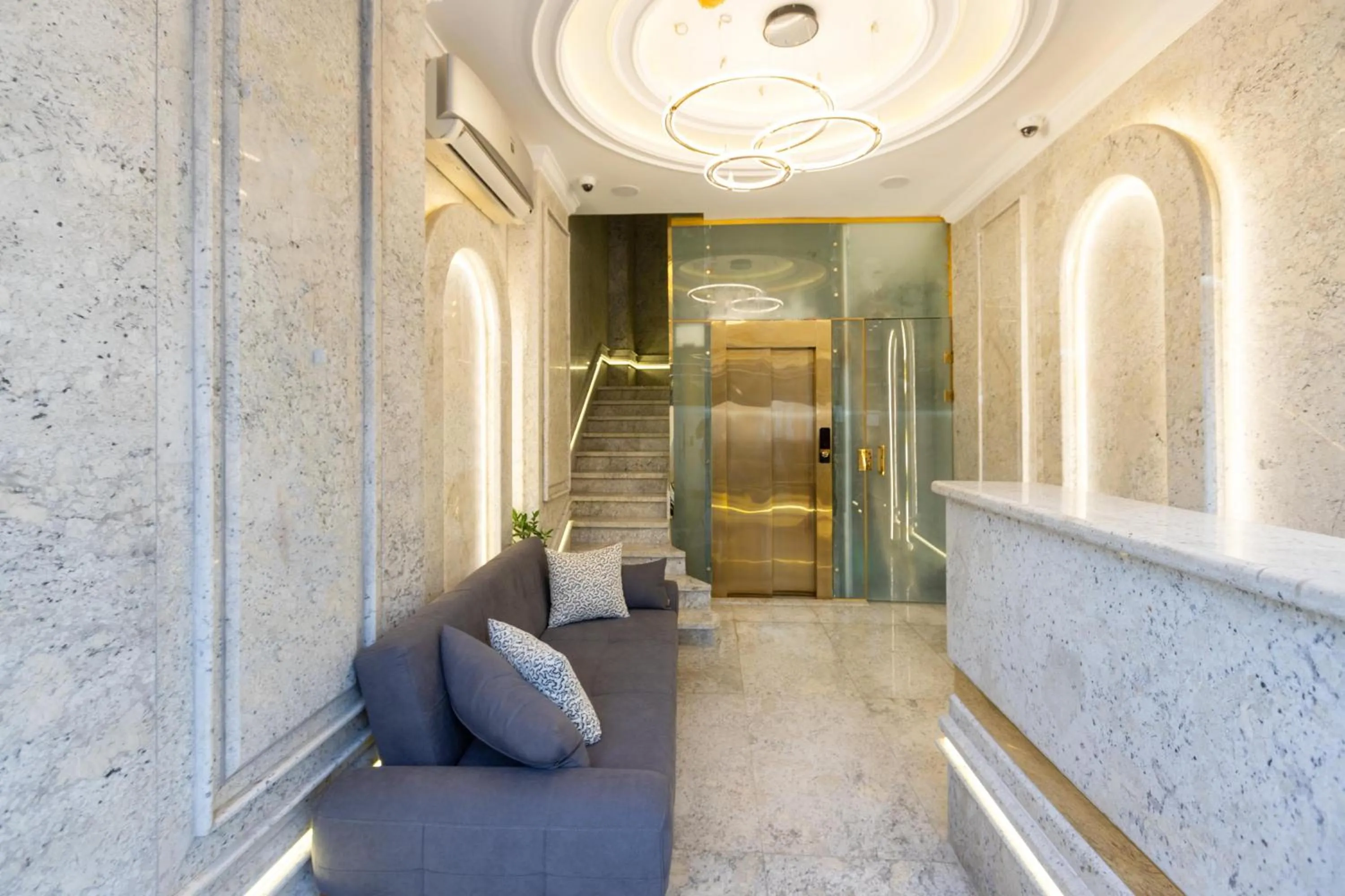 Lobby or reception in Pyramids Plateau Hotel