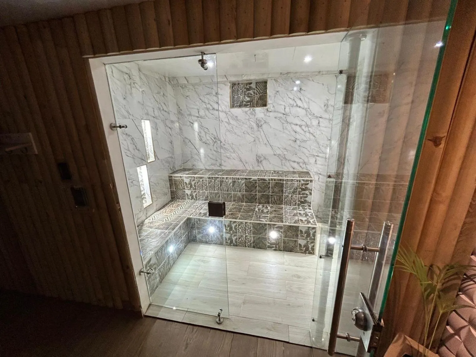 Spa and wellness centre/facilities in Hotel Rosalinda Campestre del Llano