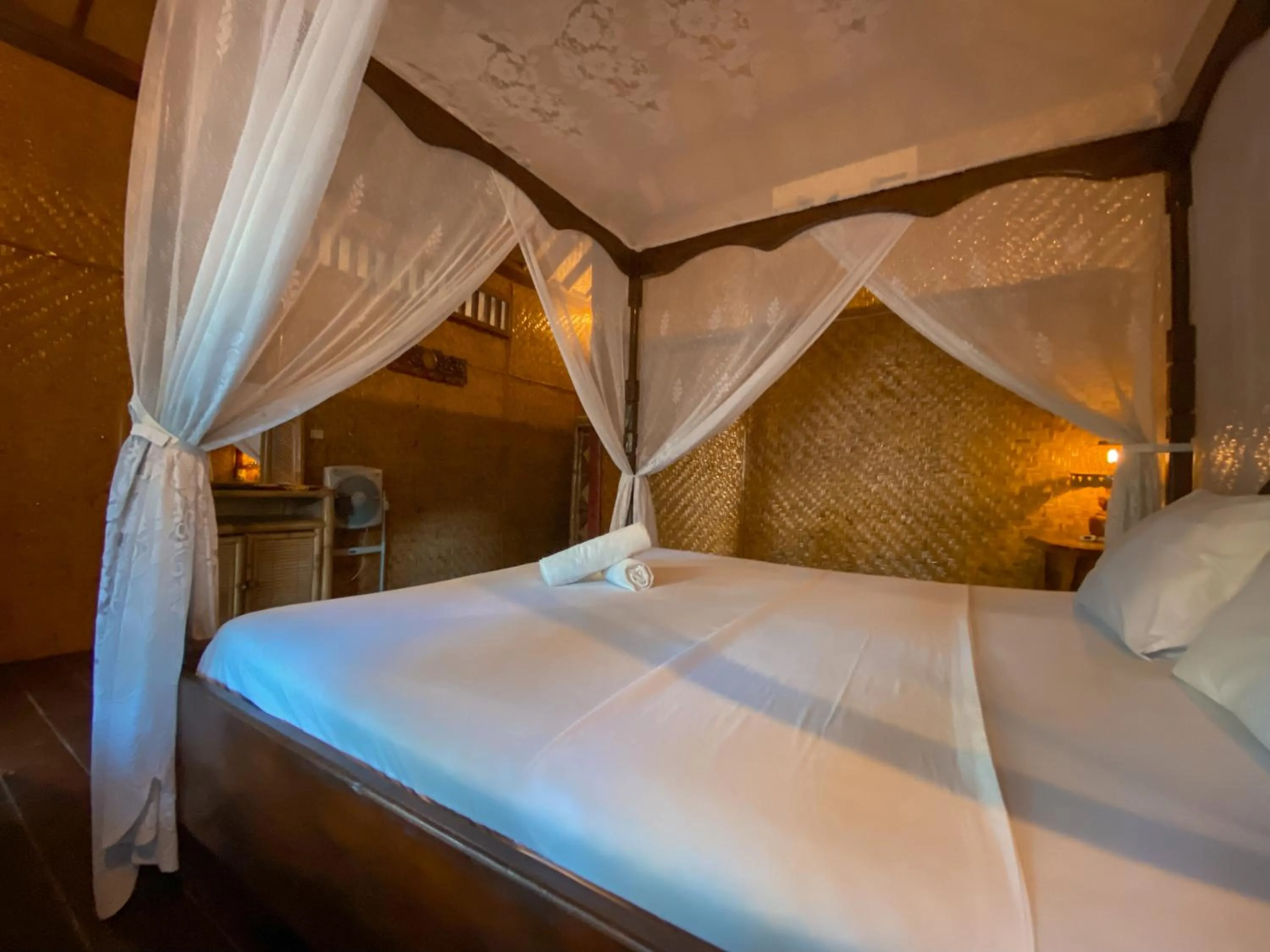 Bed in Sejuk Cottages