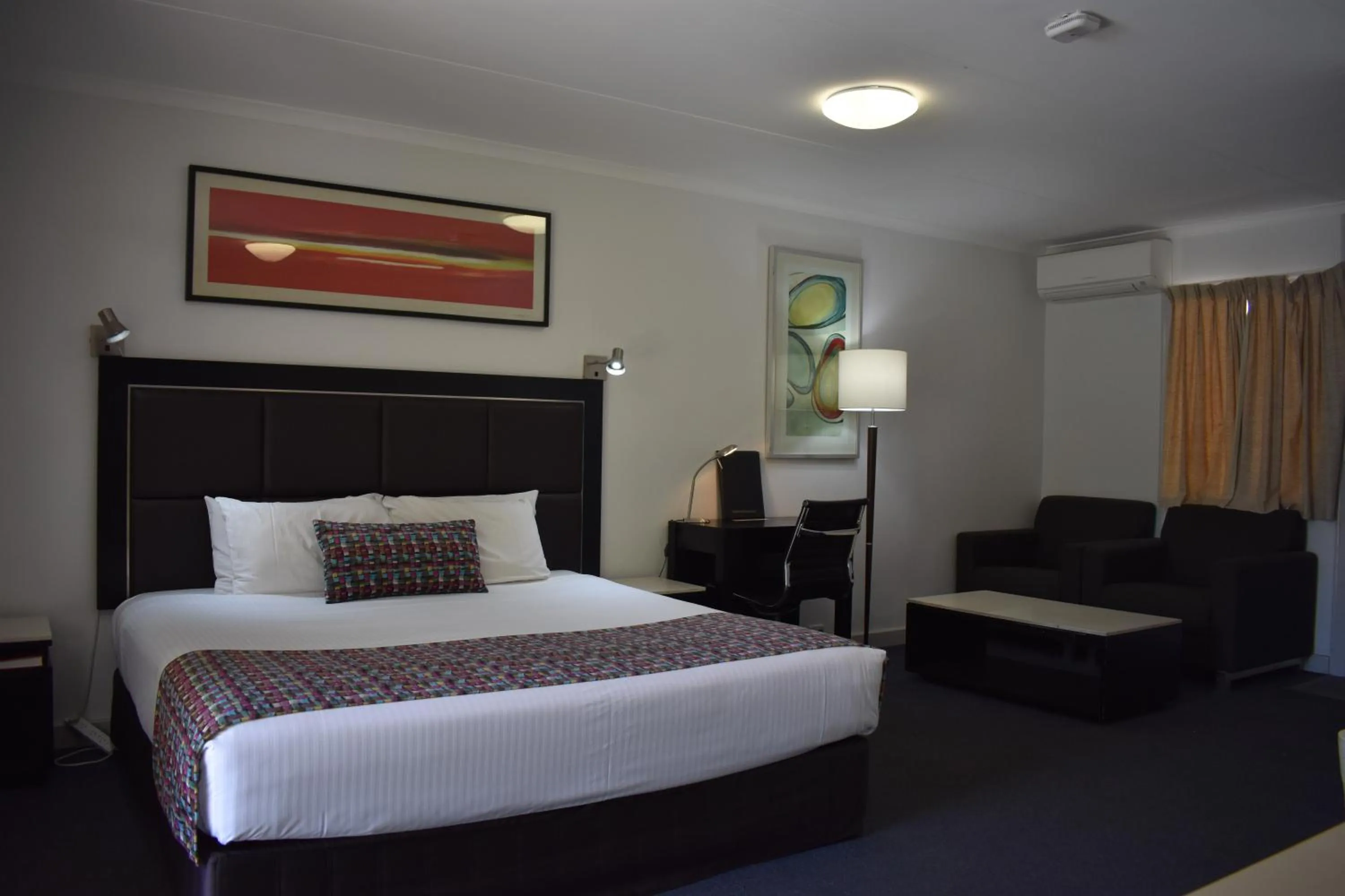 Bed in Roundhouse Motel