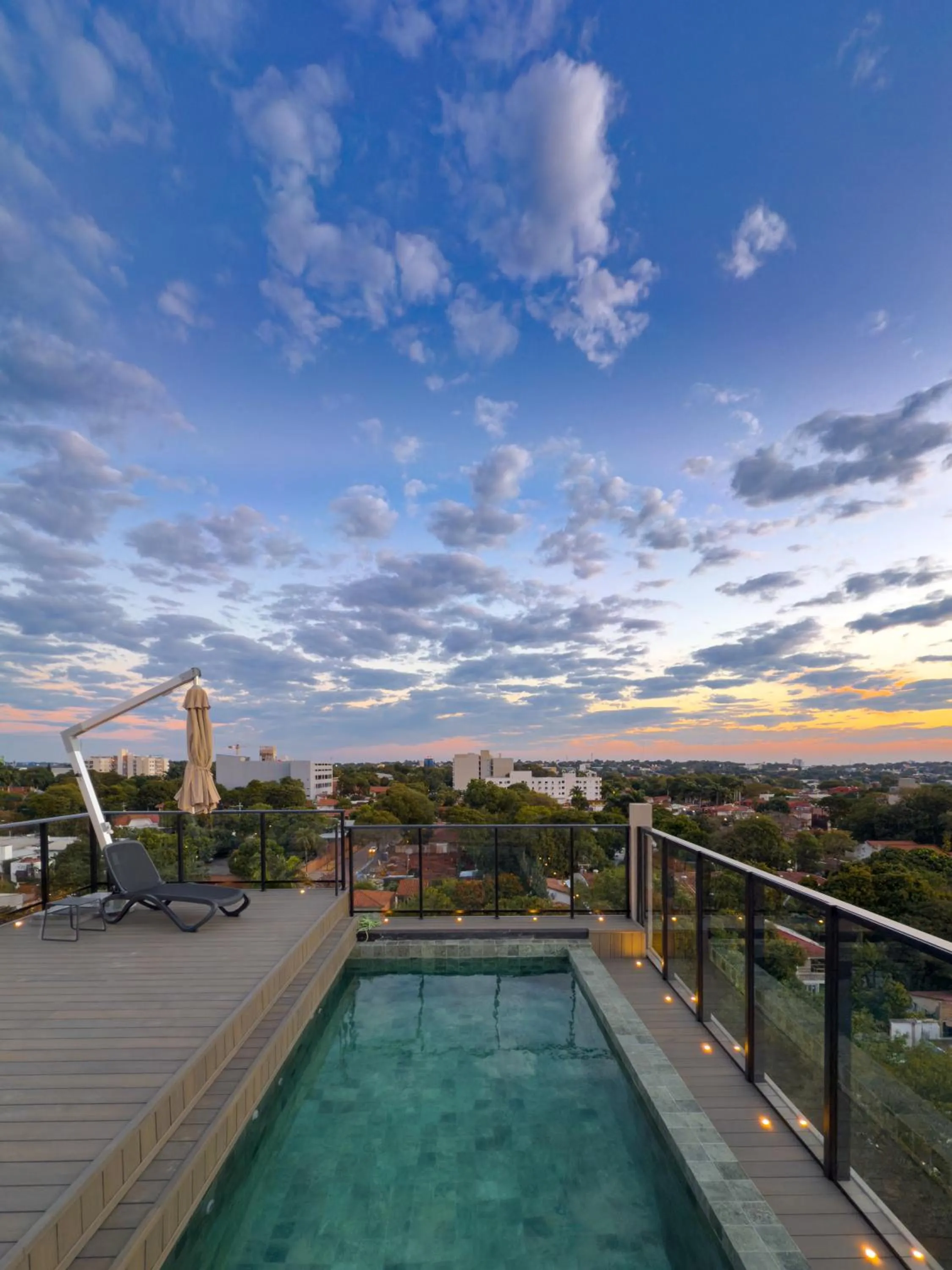 Day in Divina Tower Apart Hotel