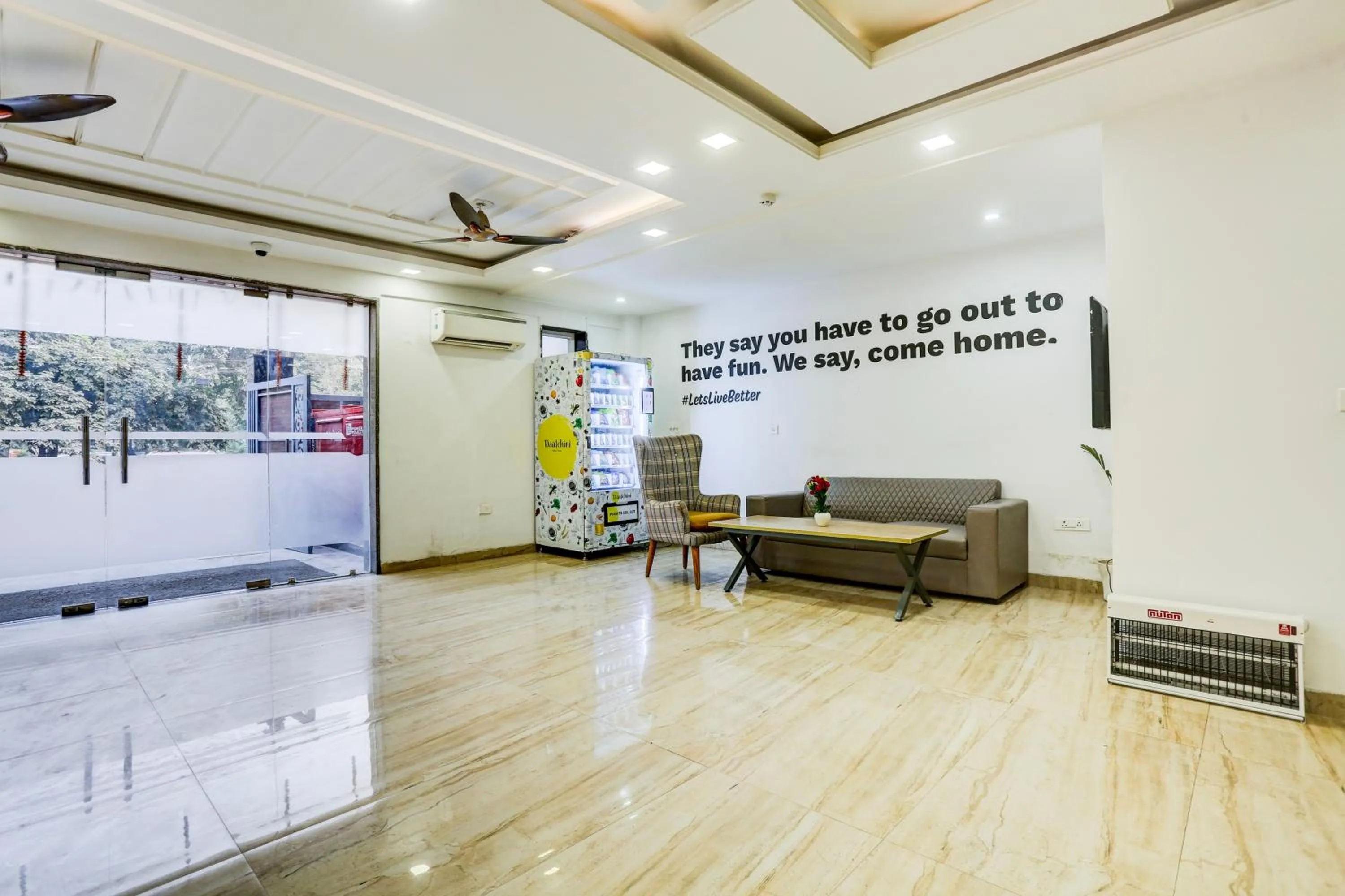 Lobby or reception in Hotel Grey Medicity Modern Rooms, Prime Location, Affordable Rates I Near Medanta