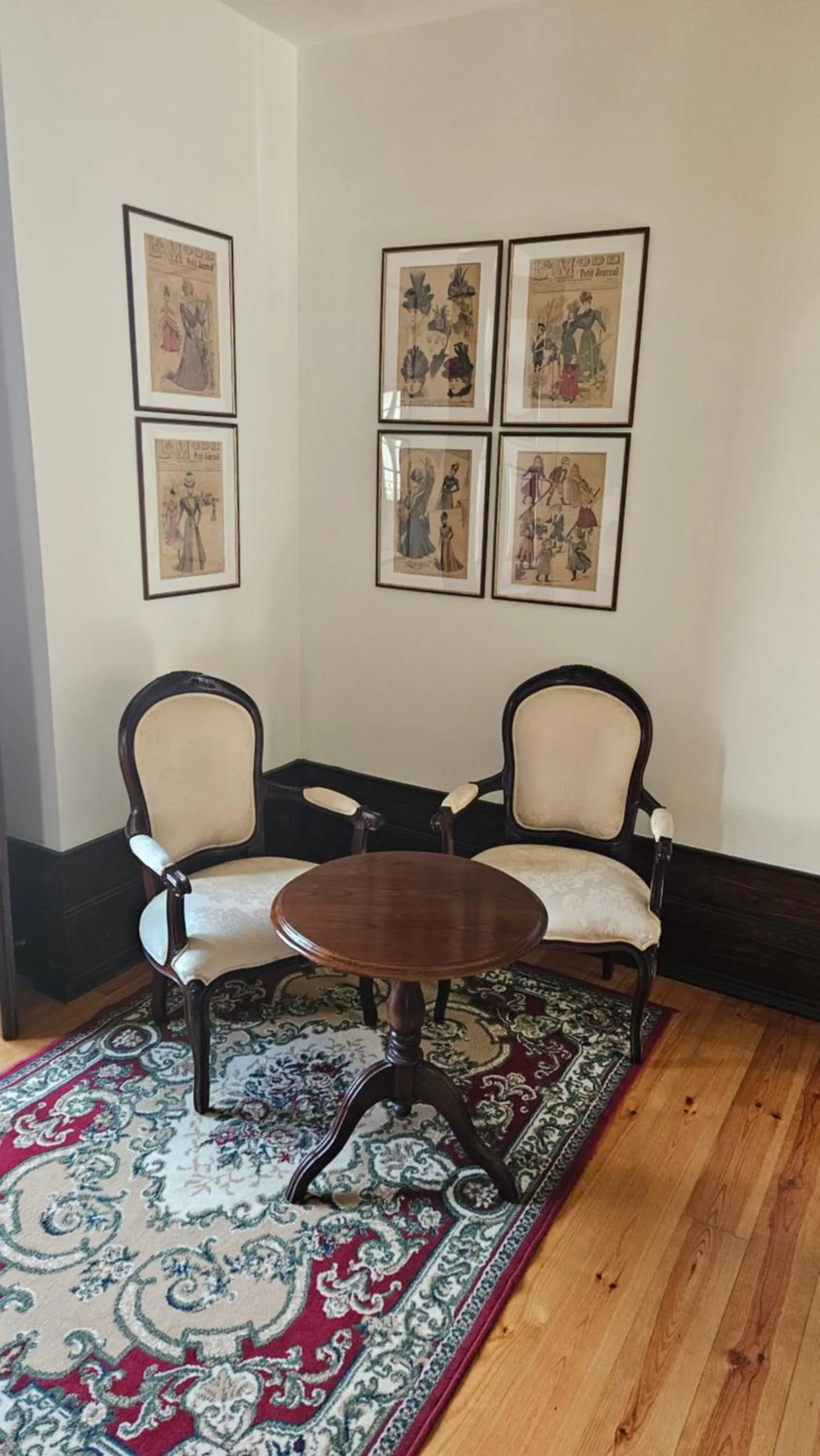 Seating area in Solar das Tilias - Historic House