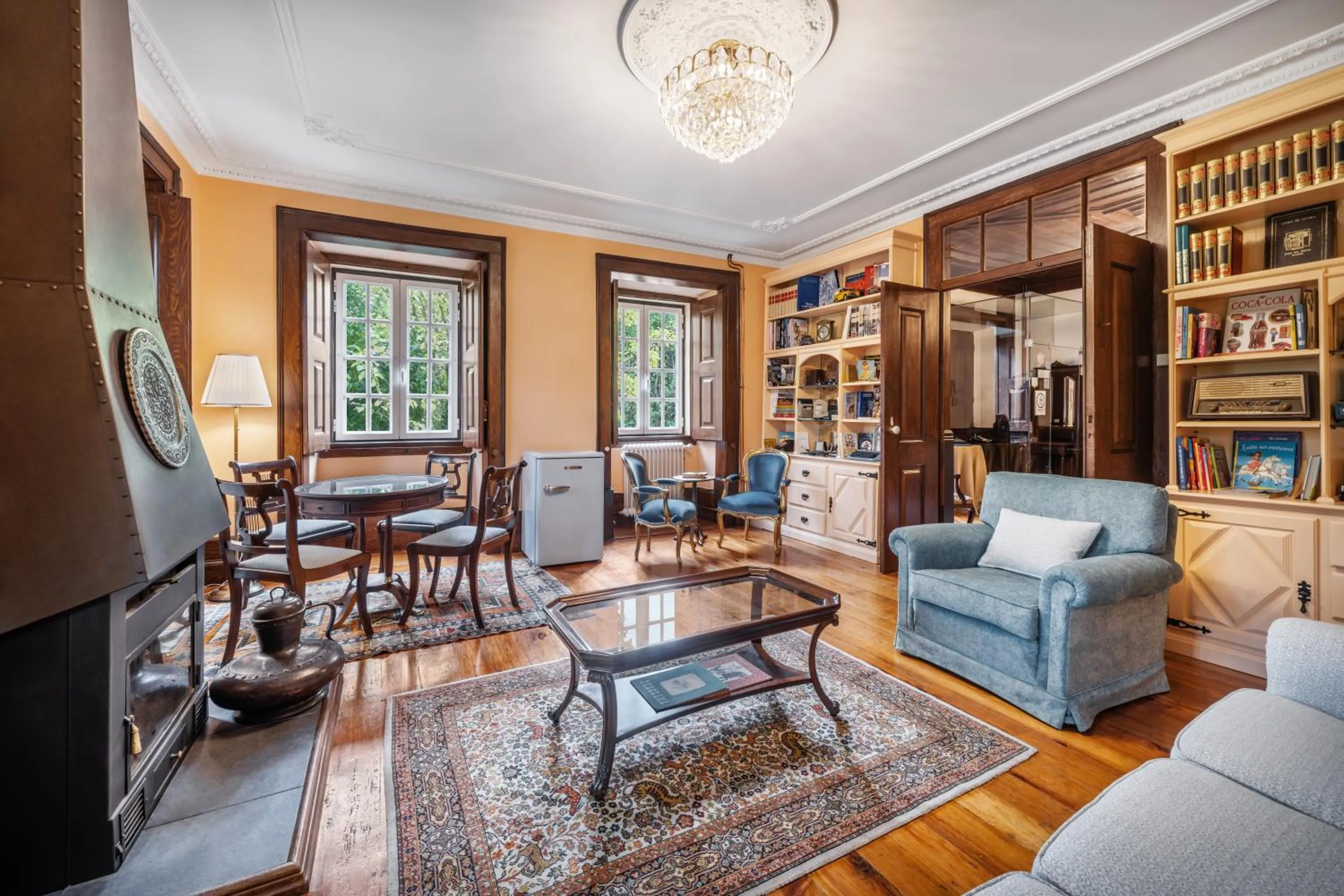 Library in Solar das Tilias - Historic House