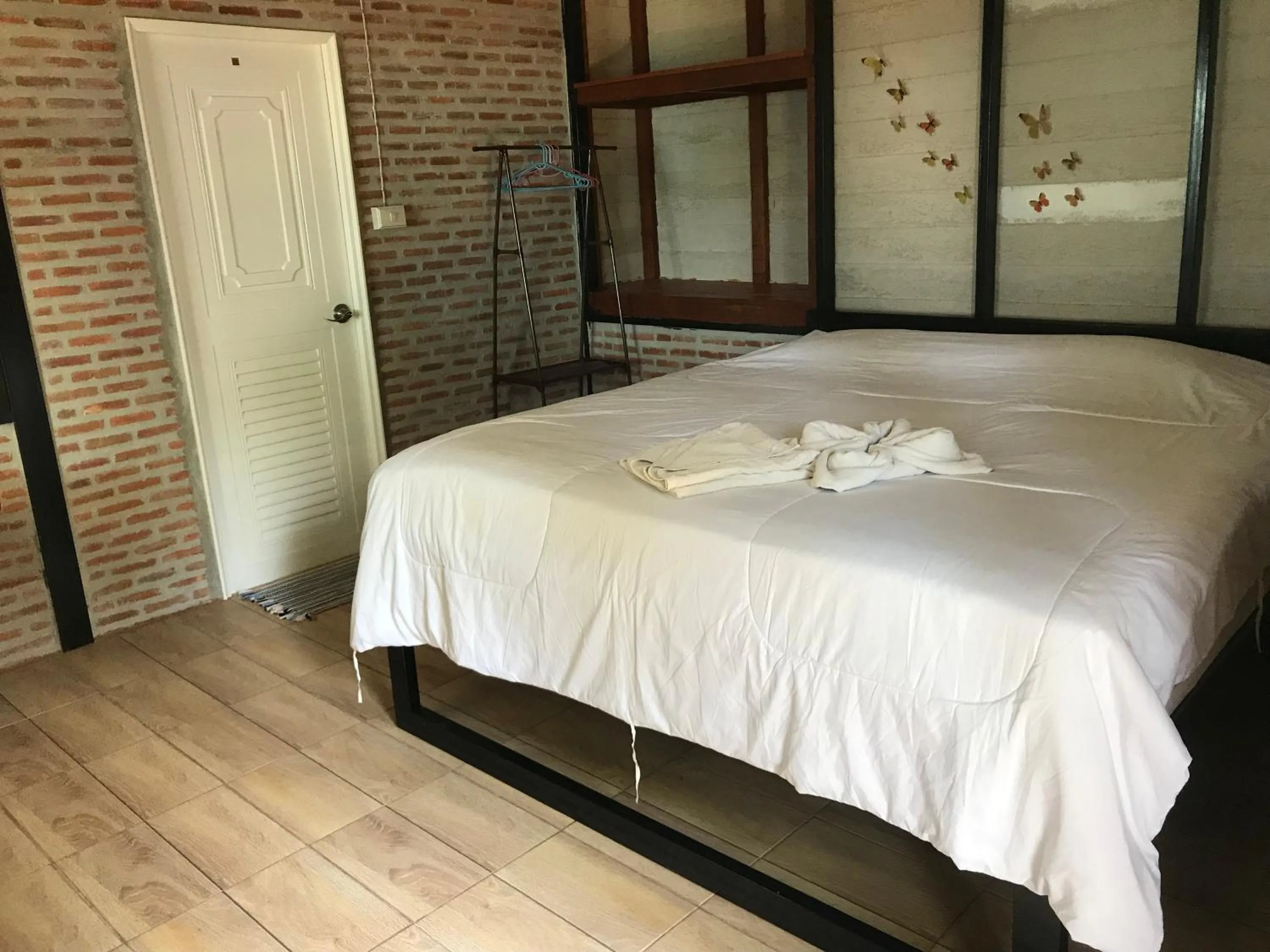 Bed in Koh Chang Resort