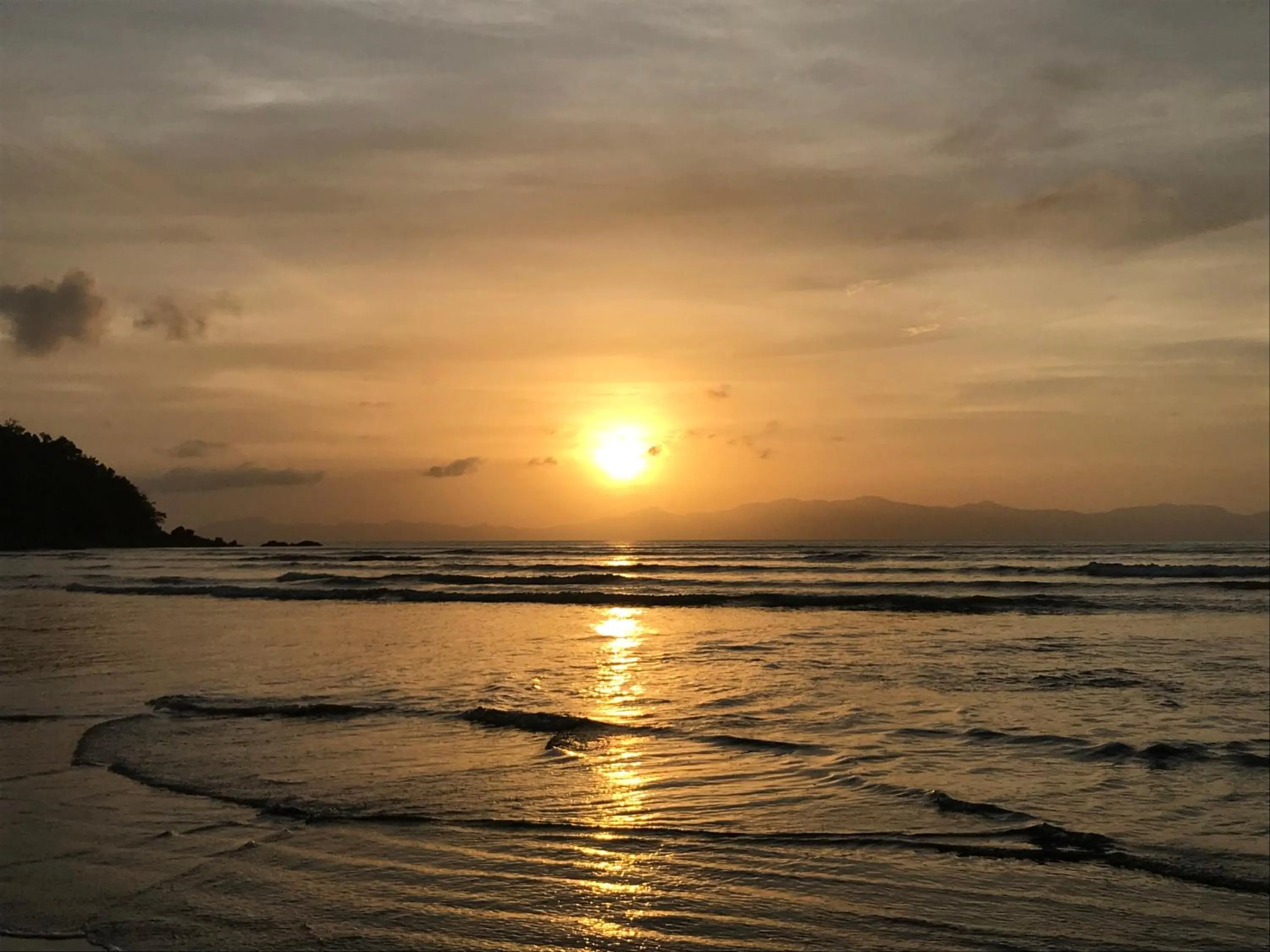 Sunrise/Sunset in Koh Chang Resort