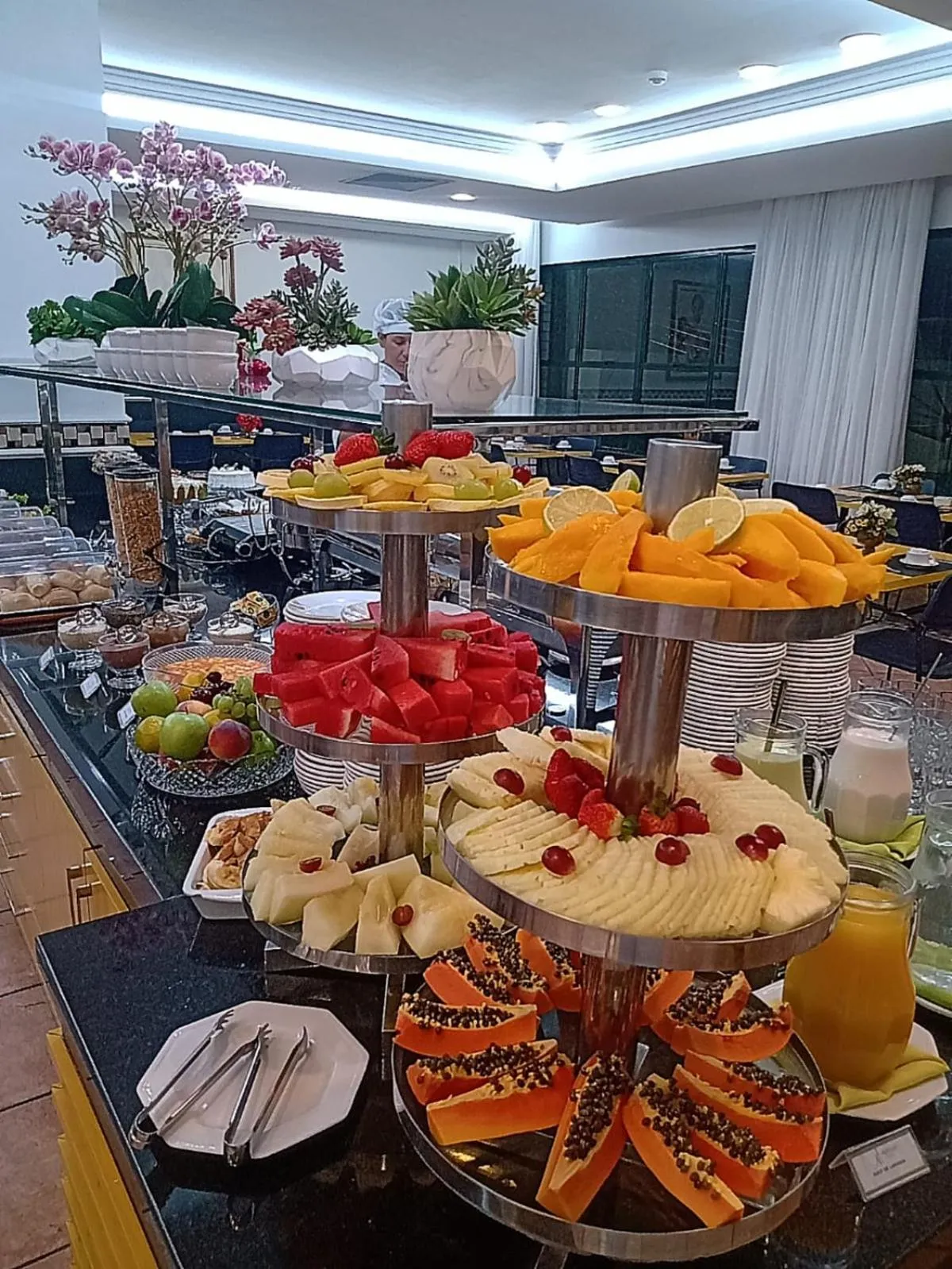 Breakfast in Mogano Business Hotel- ELETROPOSTO