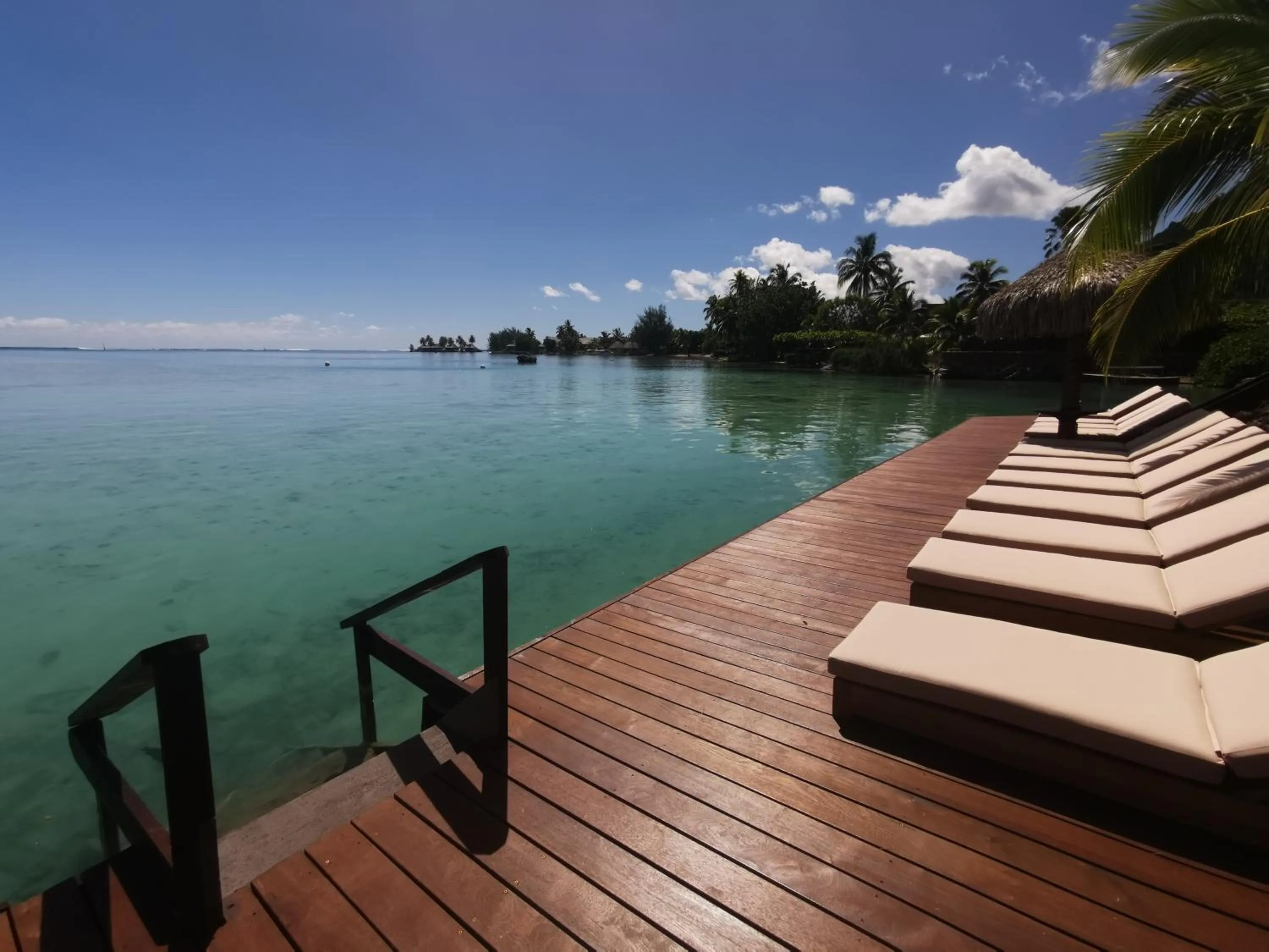 Solarium in Hôtel Fenua Mata'i'oa
