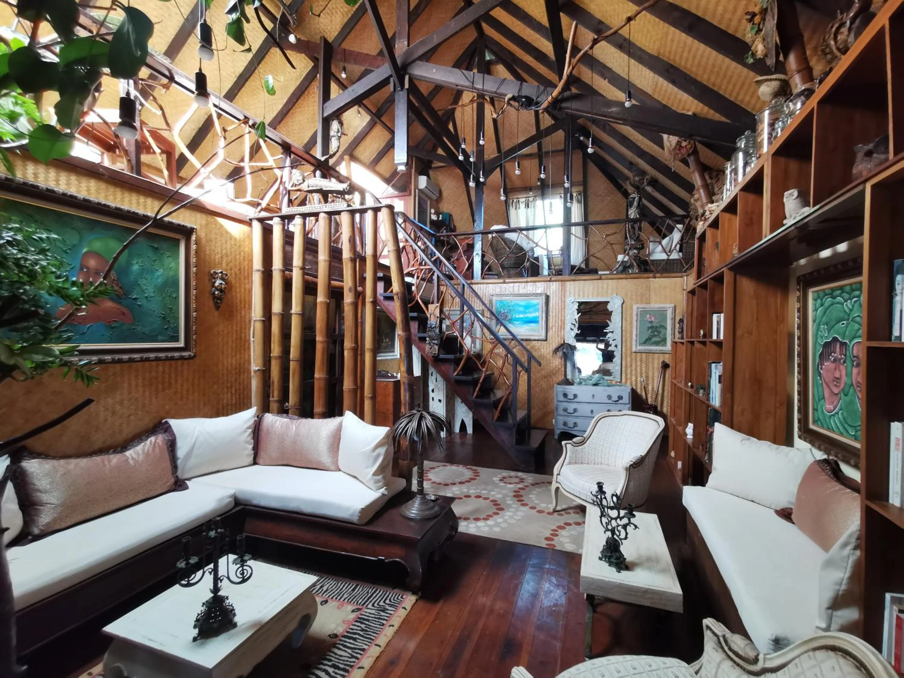 Lounge or bar in Hôtel Fenua Mata'i'oa