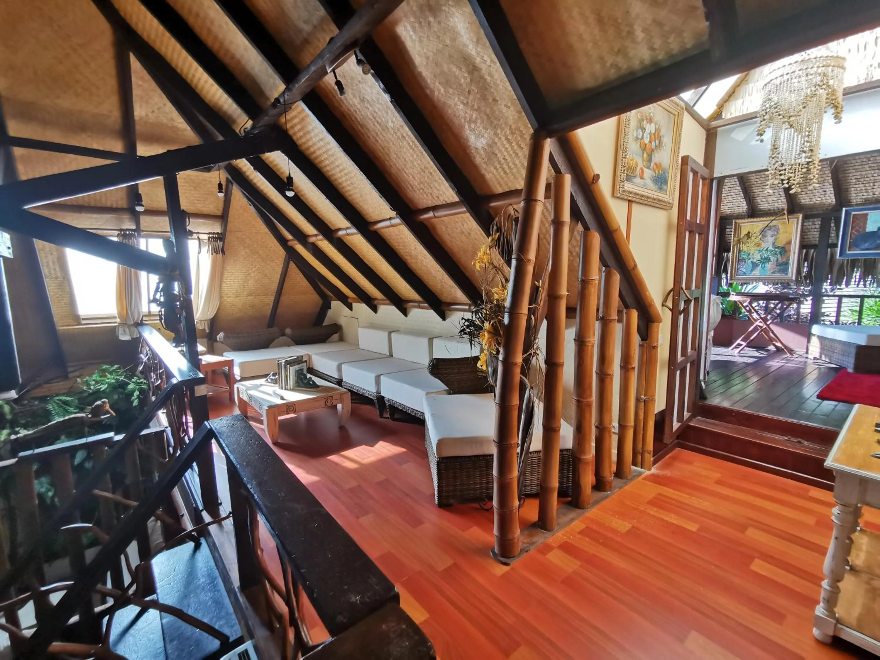 Lounge or bar in Hôtel Fenua Mata'i'oa