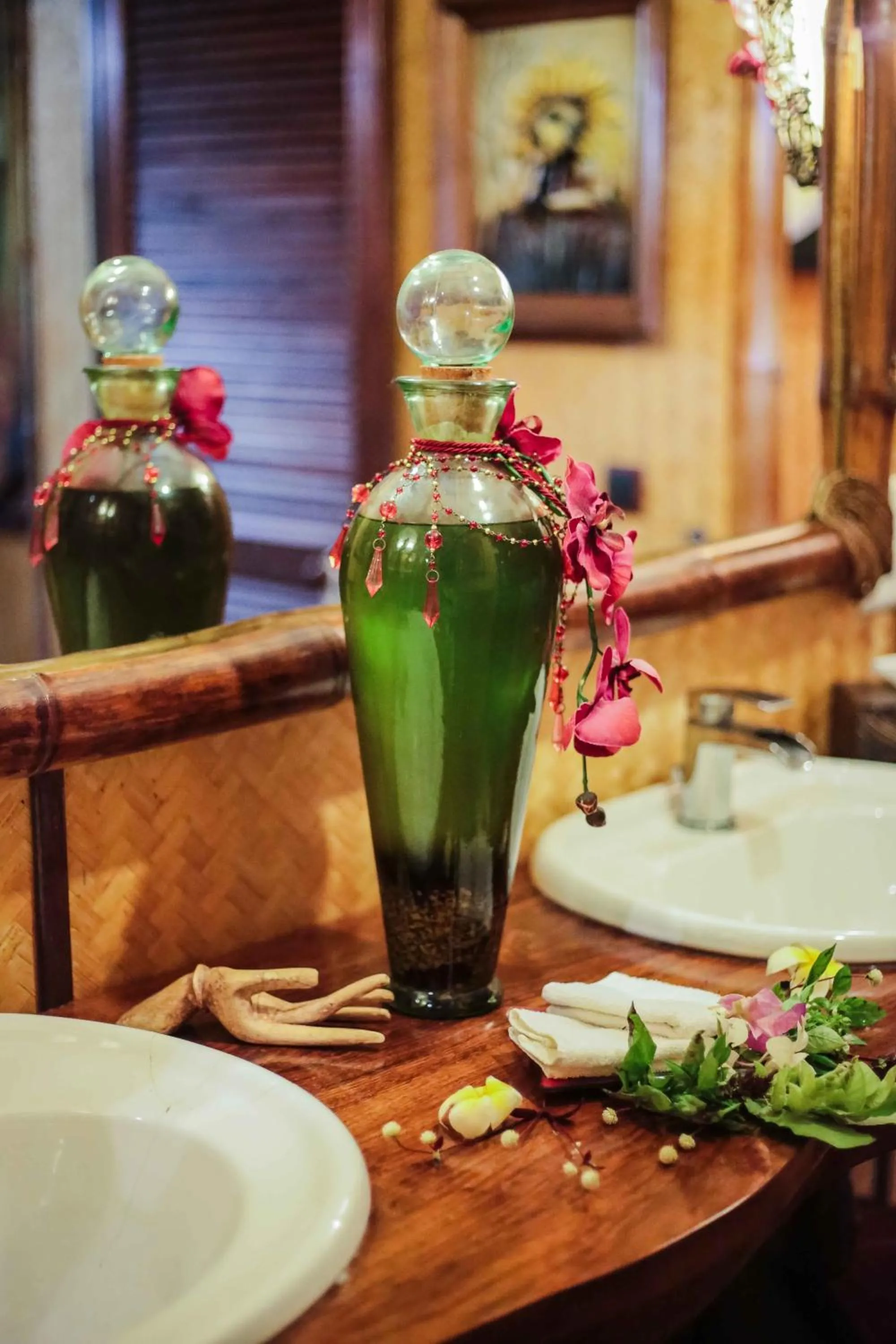 Decorative detail in Hôtel Fenua Mata'i'oa