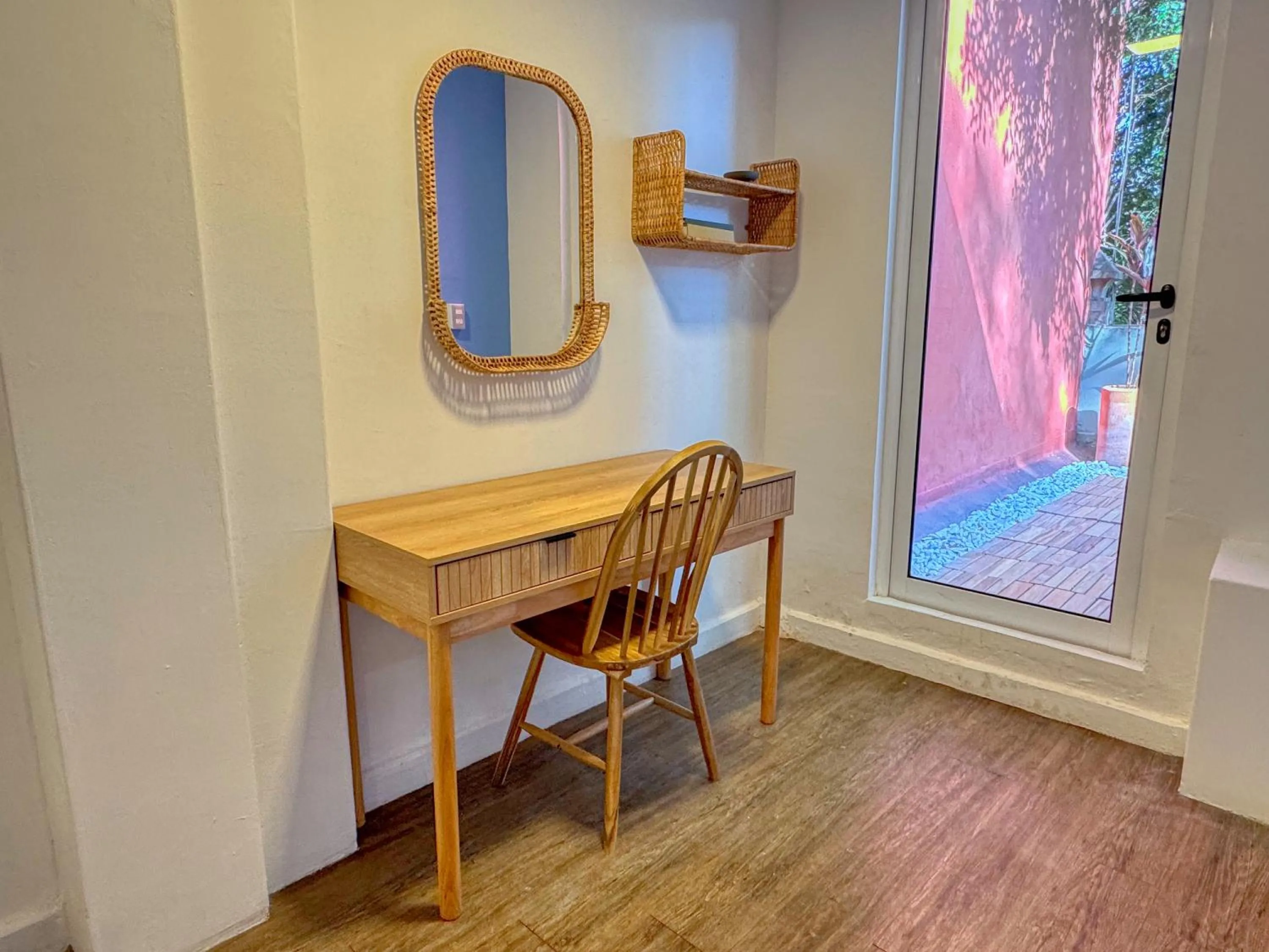 TV and multimedia in Hotel Boutique Casa Alebrije