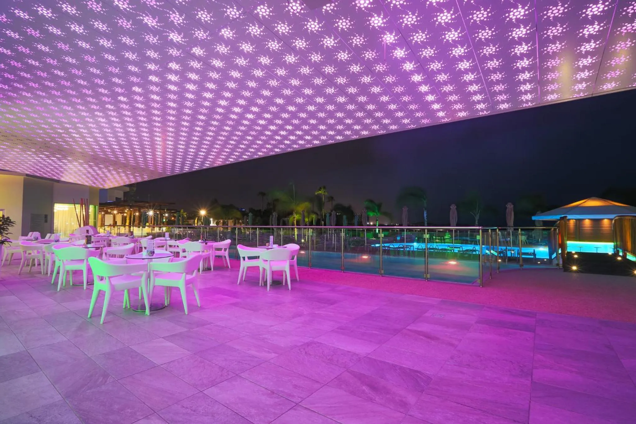 Lounge or bar in Vassos Nissi Plage Hotel & Spa