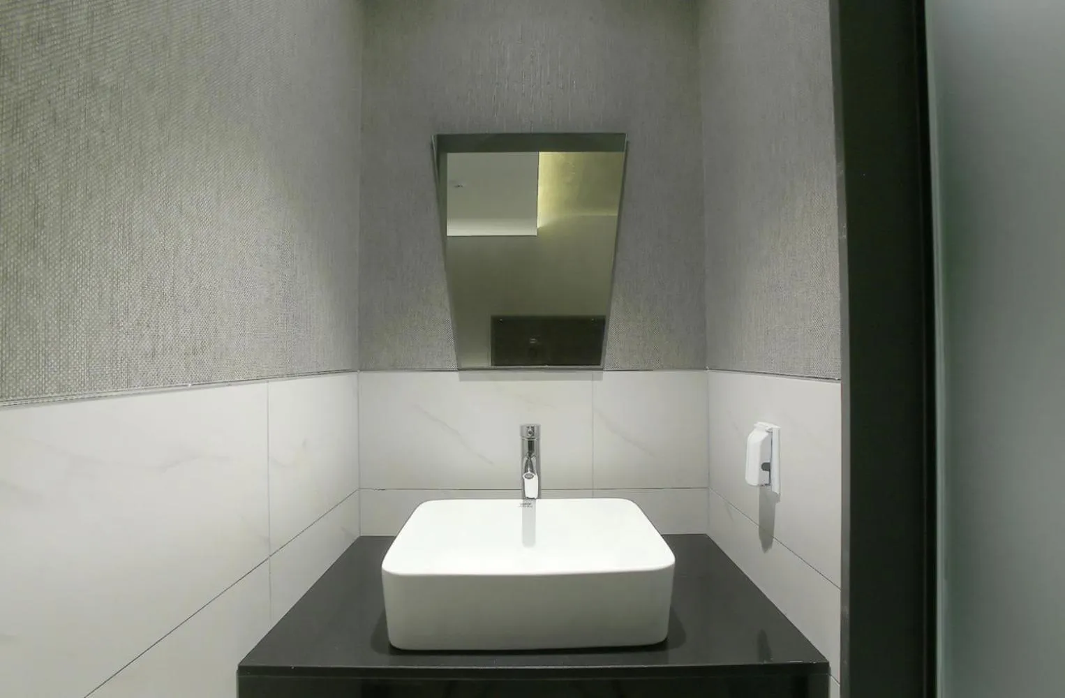 Zenith Hotel Bupyeong