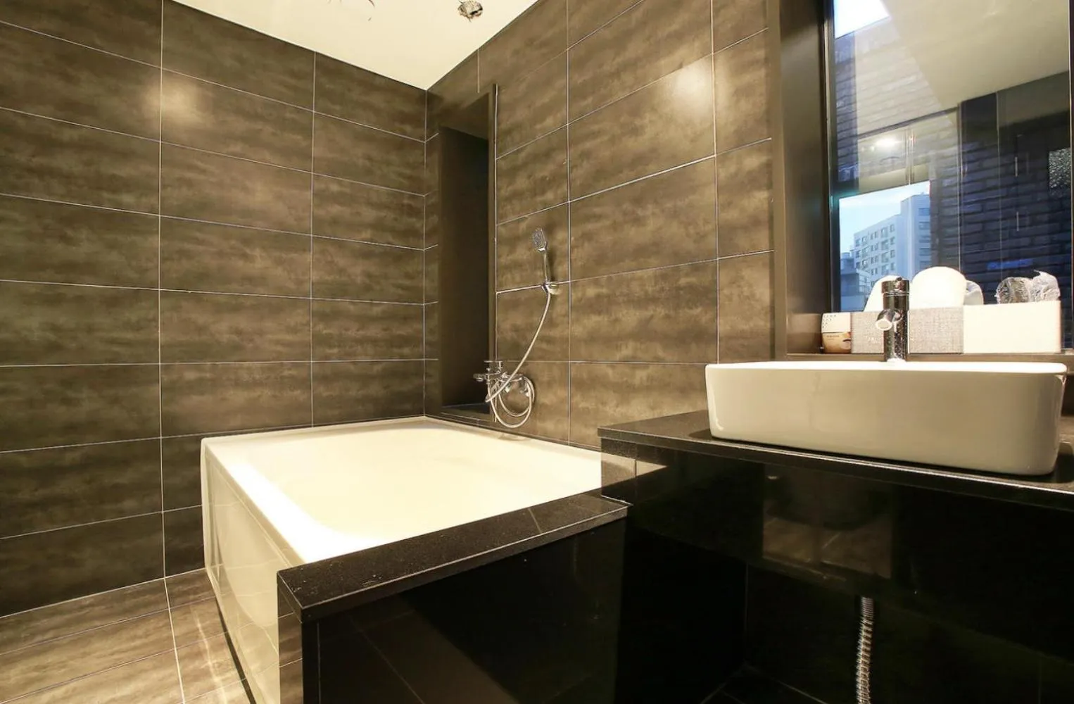 Zenith Hotel Bupyeong