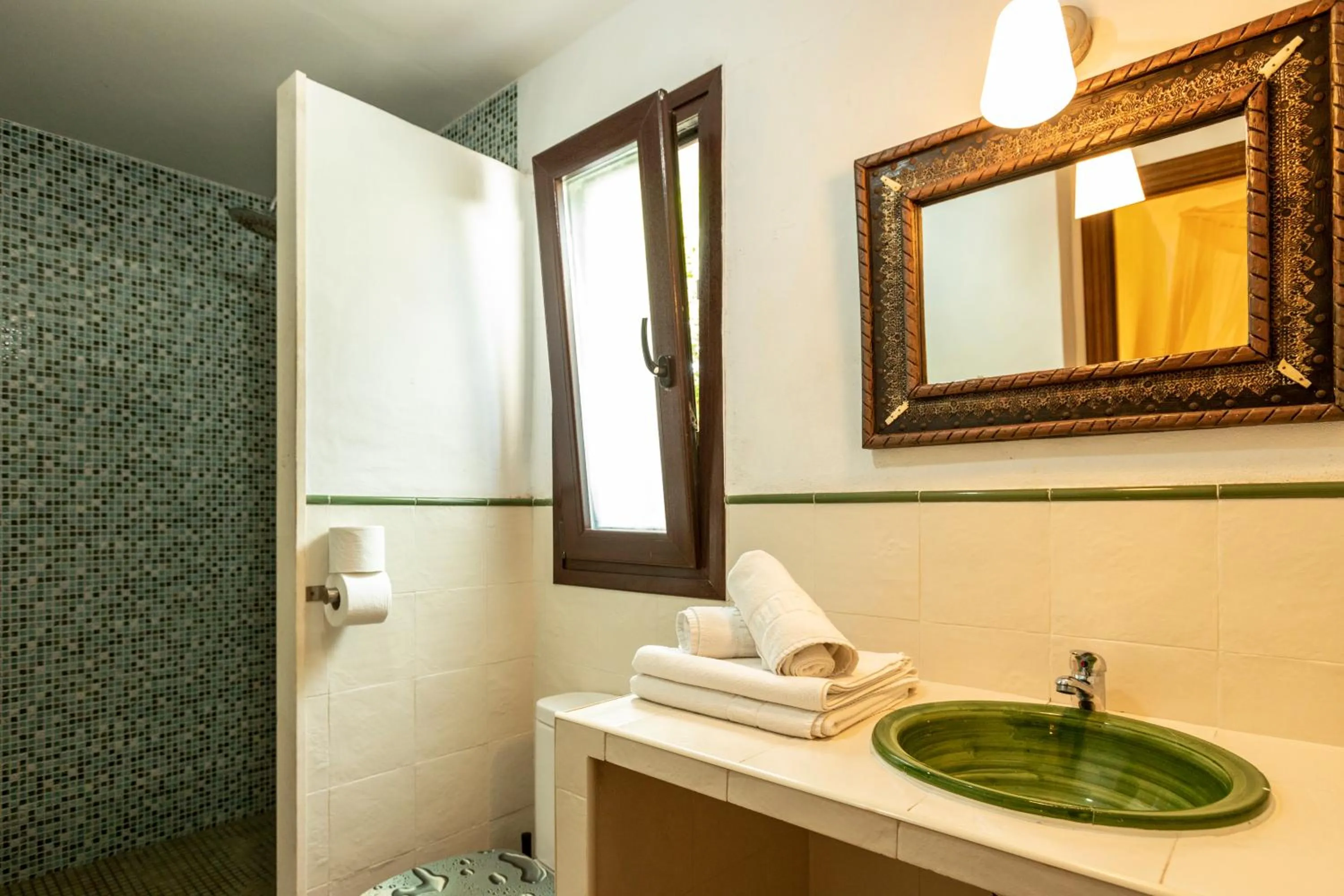 Toilet in Paraiso Perdido