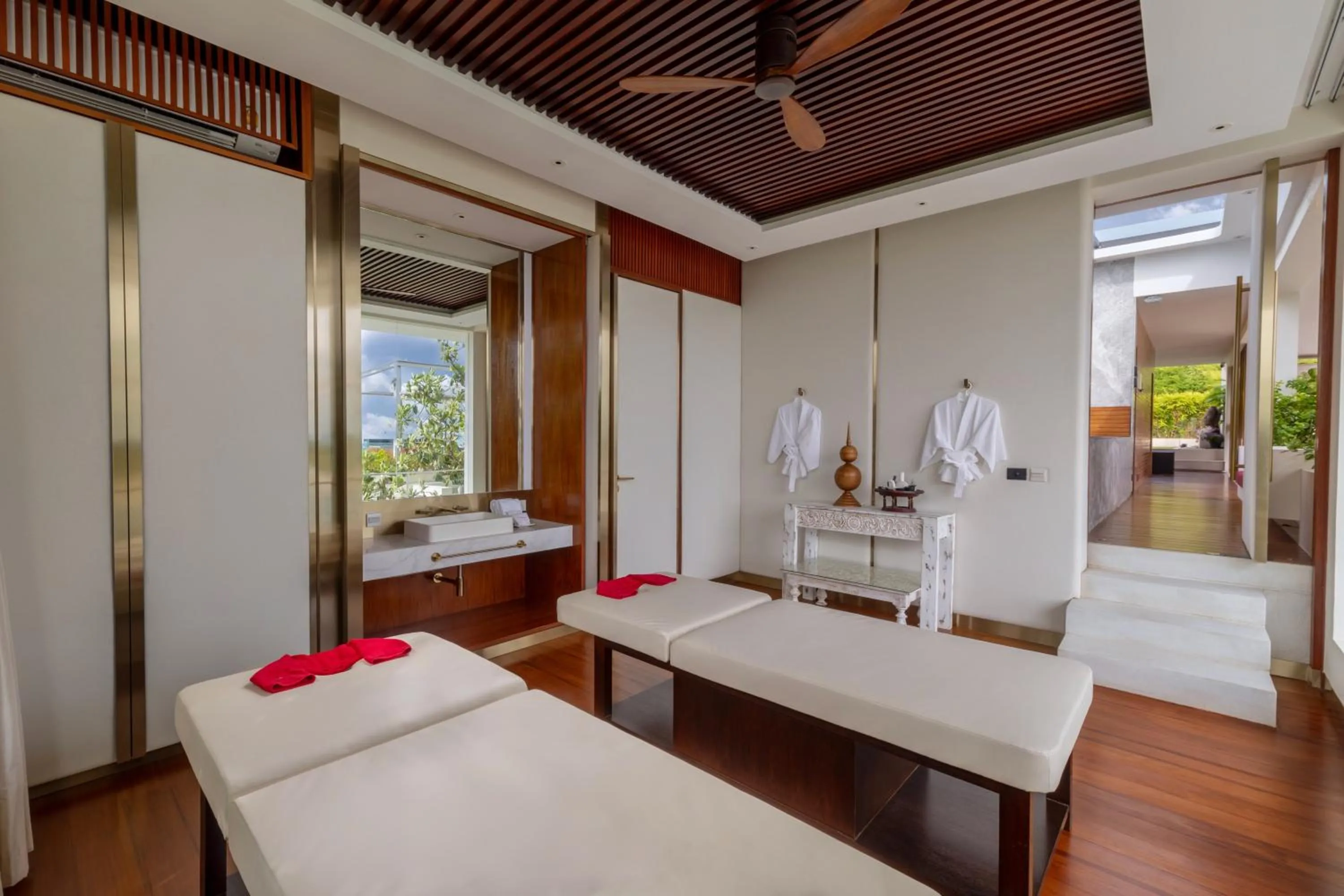 Massage in Villa Sangkachai