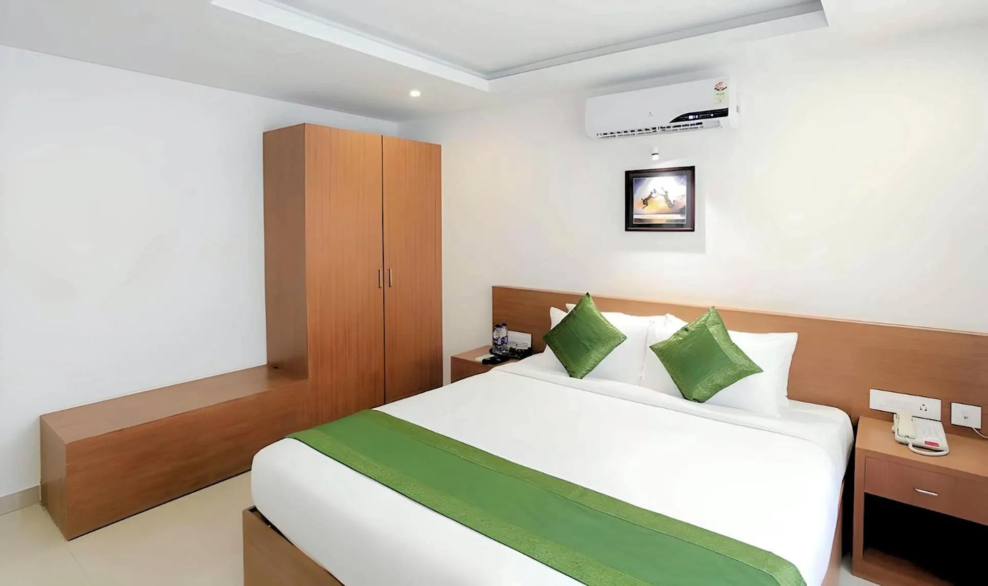 Bedroom, Bed in Seaflare Beach Resort & Spa