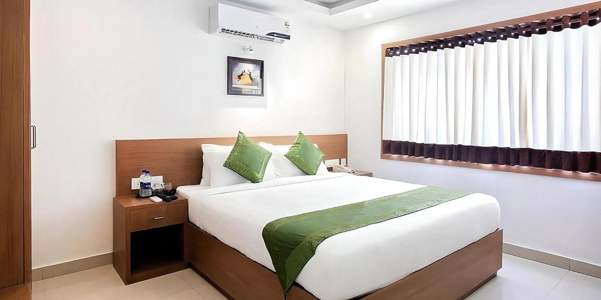 Bed in Seaflare Beach Resort & Spa