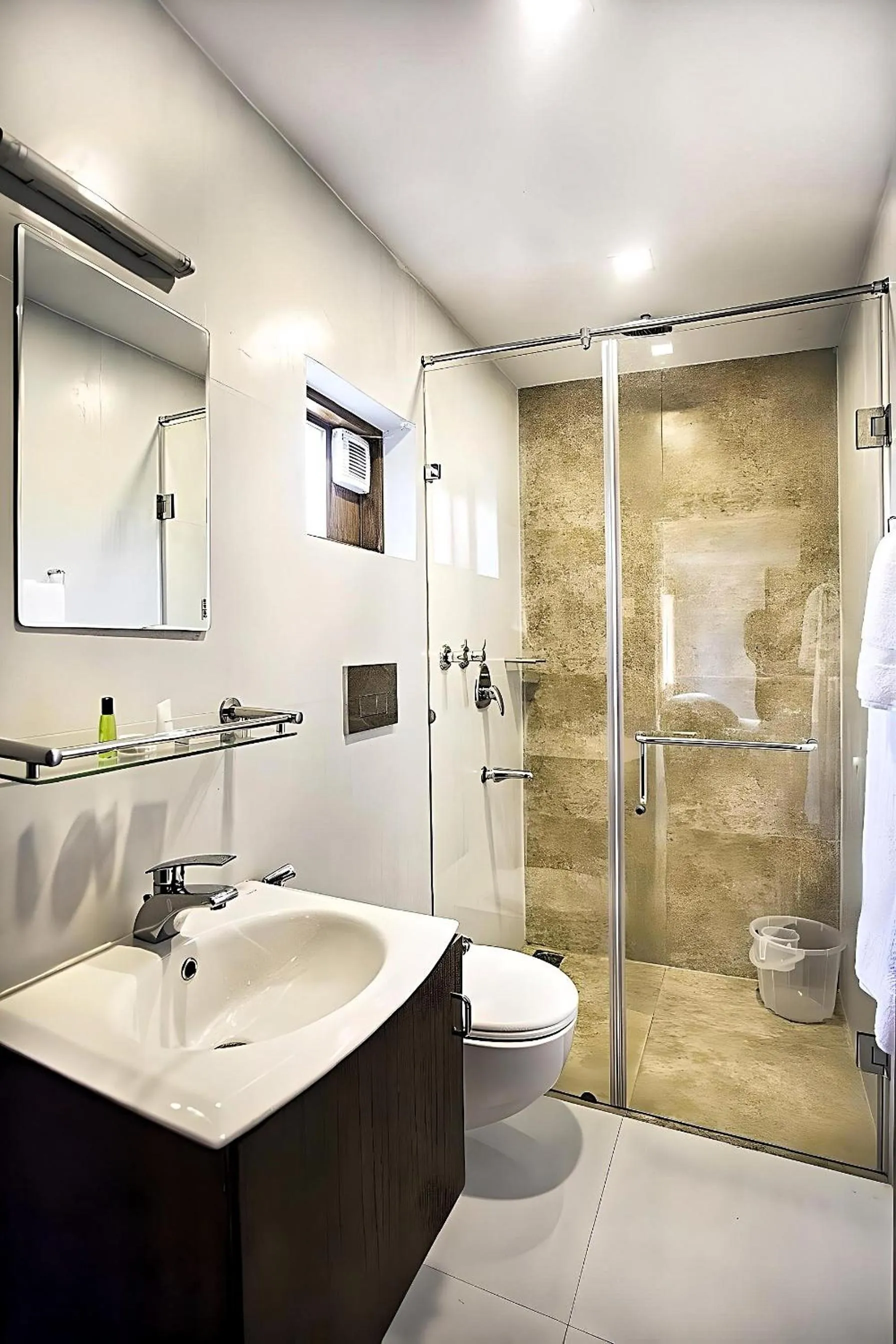 Bathroom in Seaflare Beach Resort & Spa