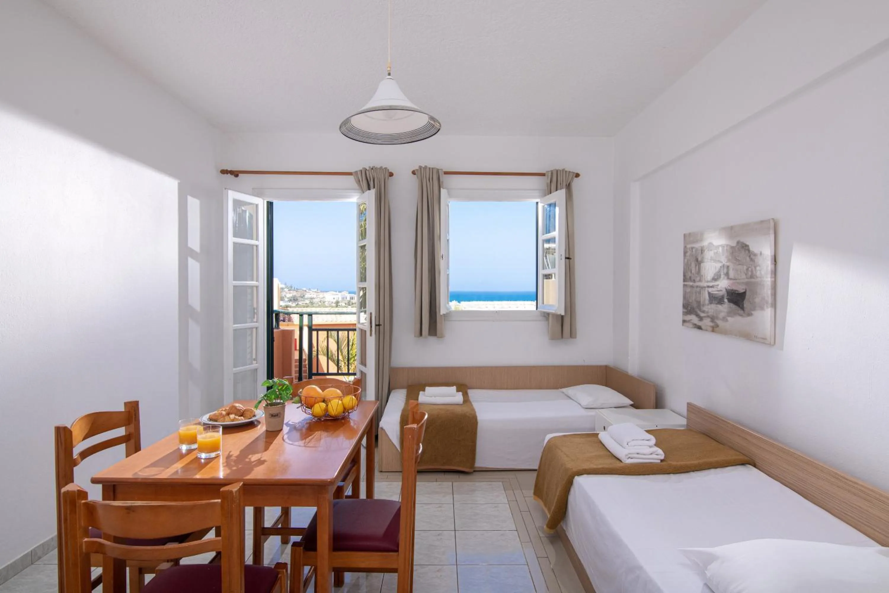 Coffee/tea facilities, Bed in Golden Valentin Apartments