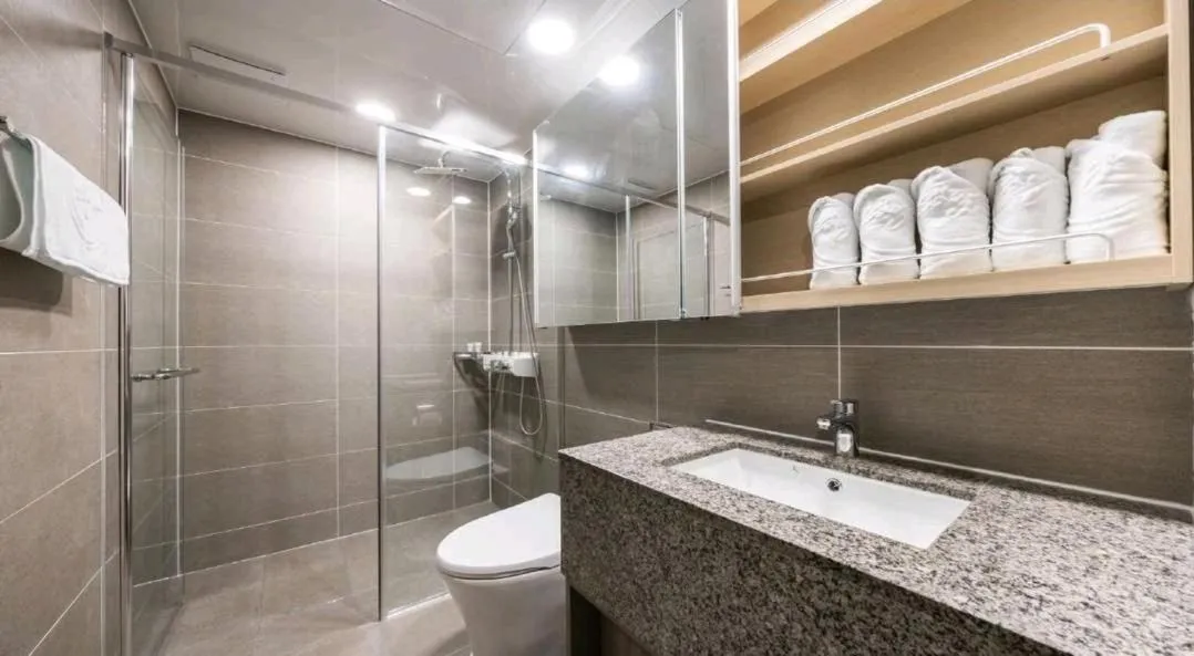Bathroom in Haeundae Lamer Stay