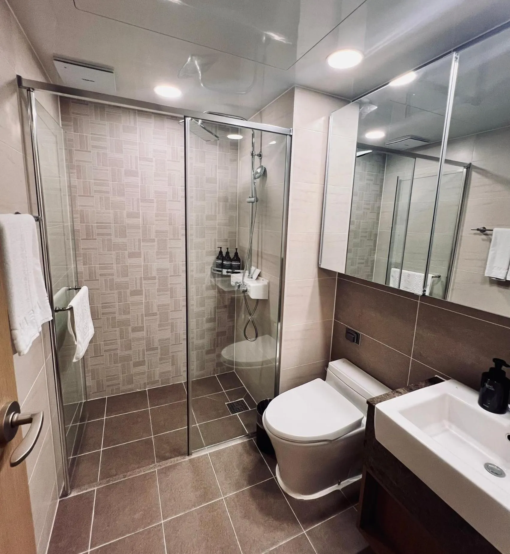 Bathroom in Haeundae Lamer Stay