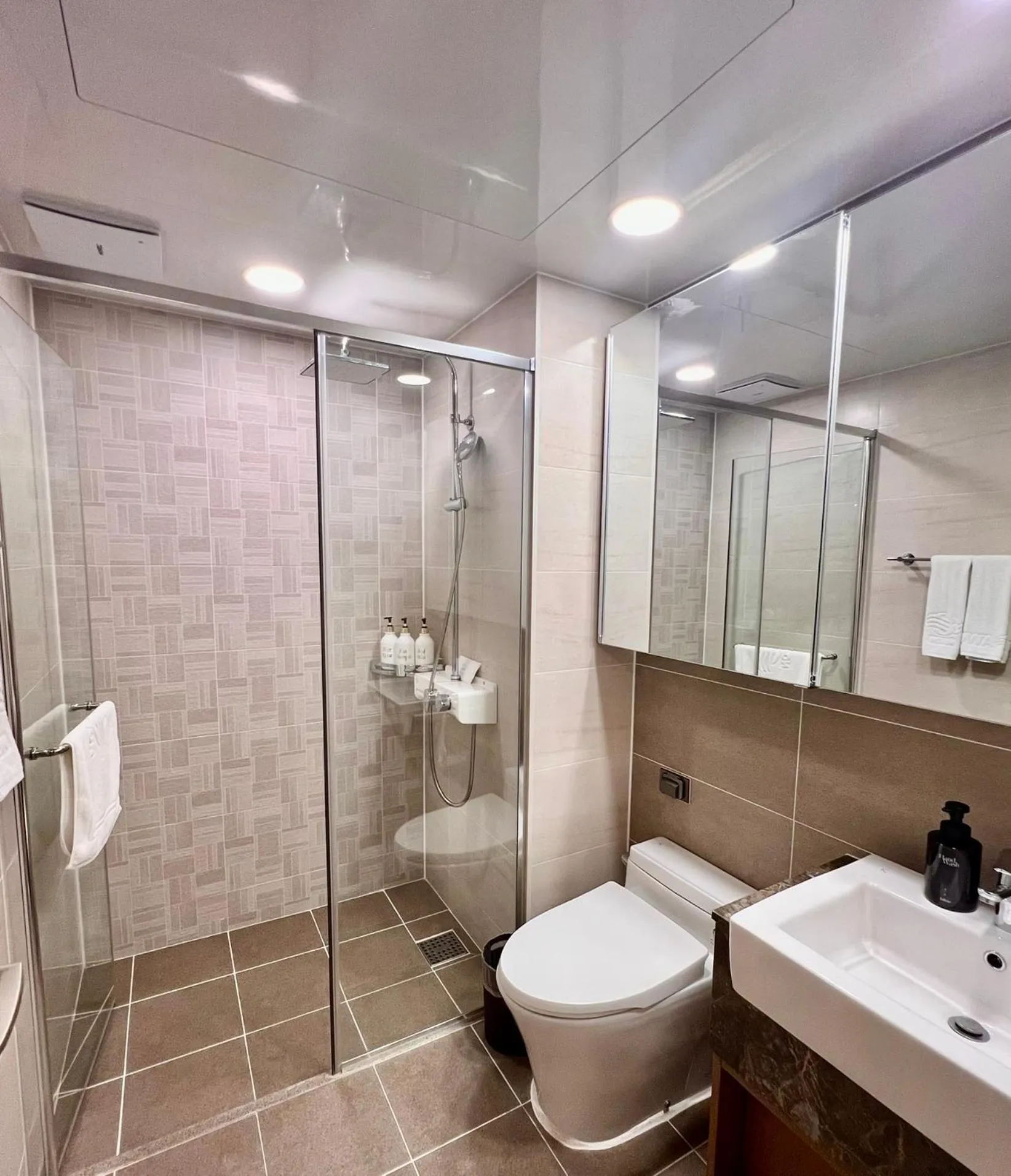 Bathroom in Haeundae Lamer Stay