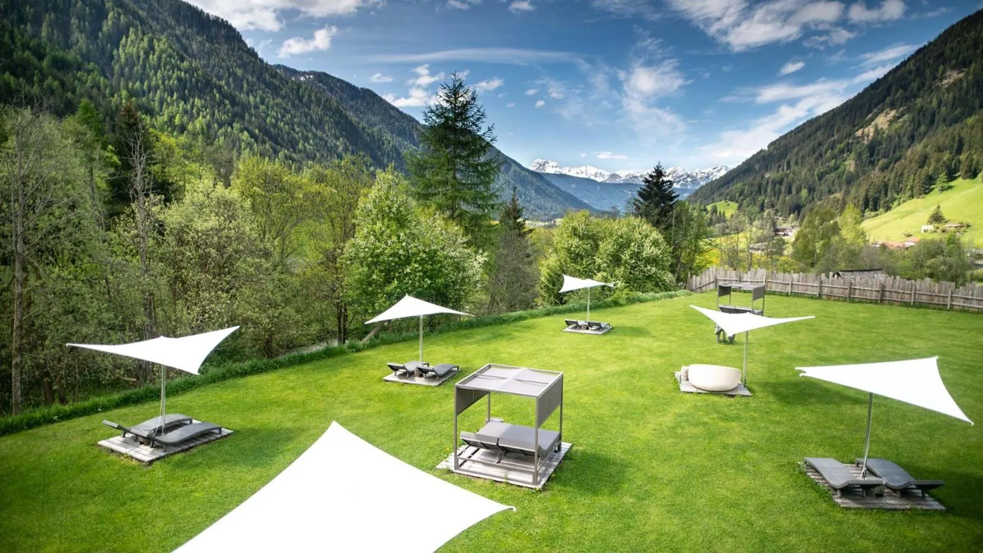 Property building in La Casies Mountain Hotel