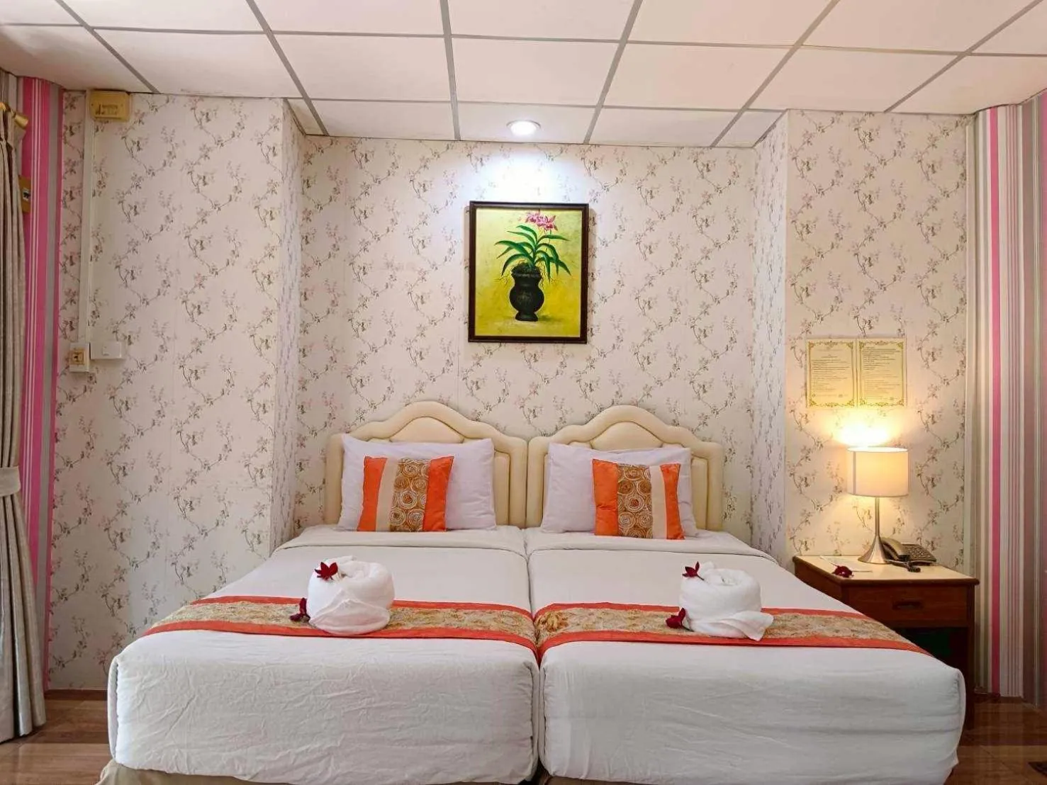 Bed in Saitharn Iyara Resort