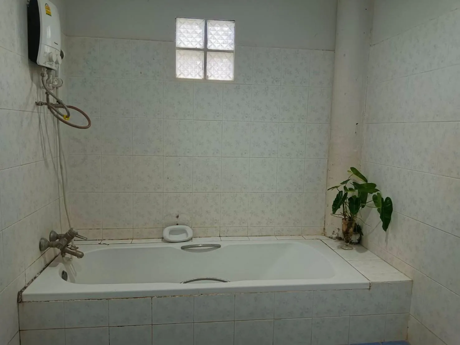 Bathroom in Saitharn Iyara Resort