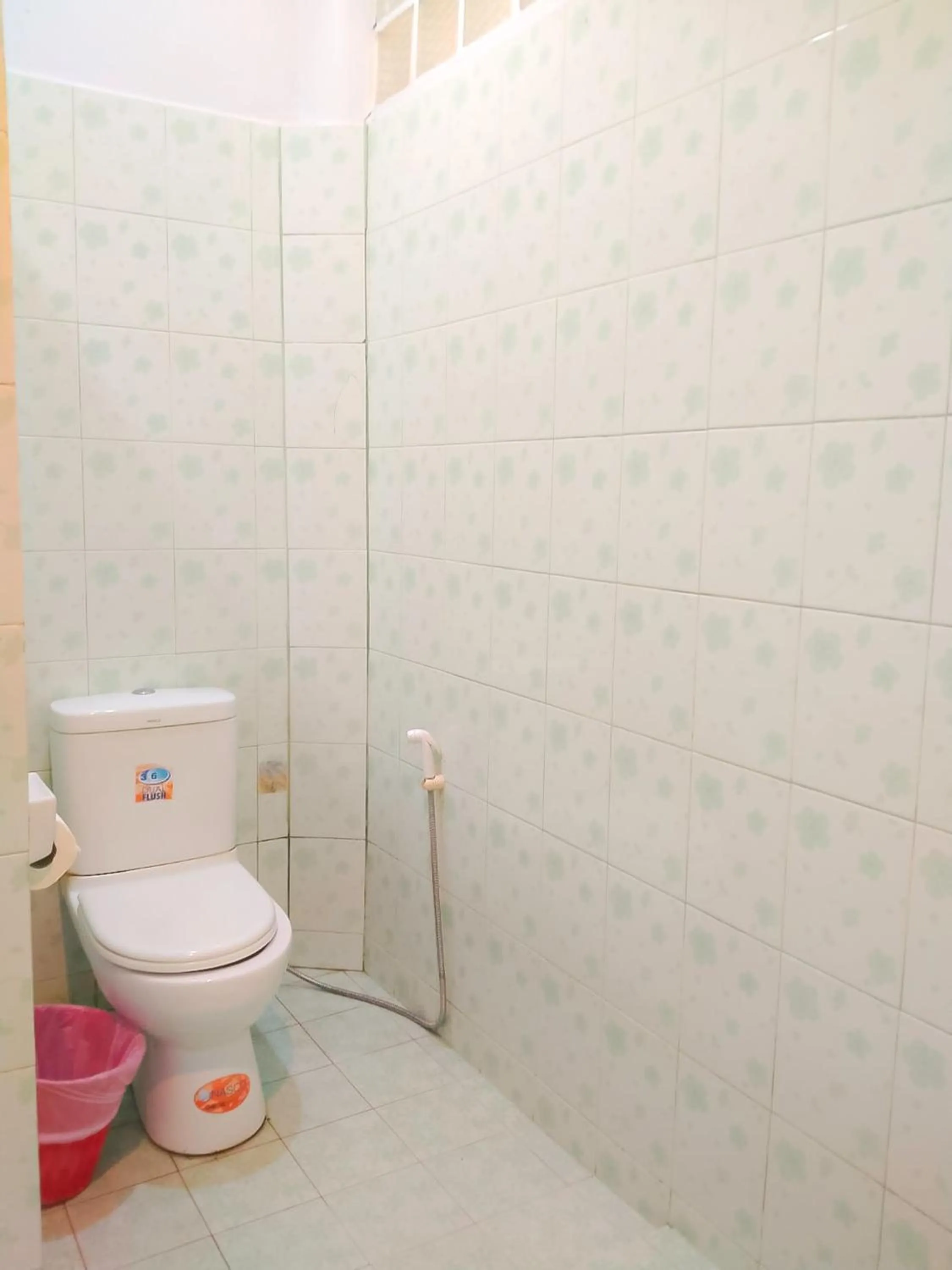 Toilet in Saitharn Iyara Resort