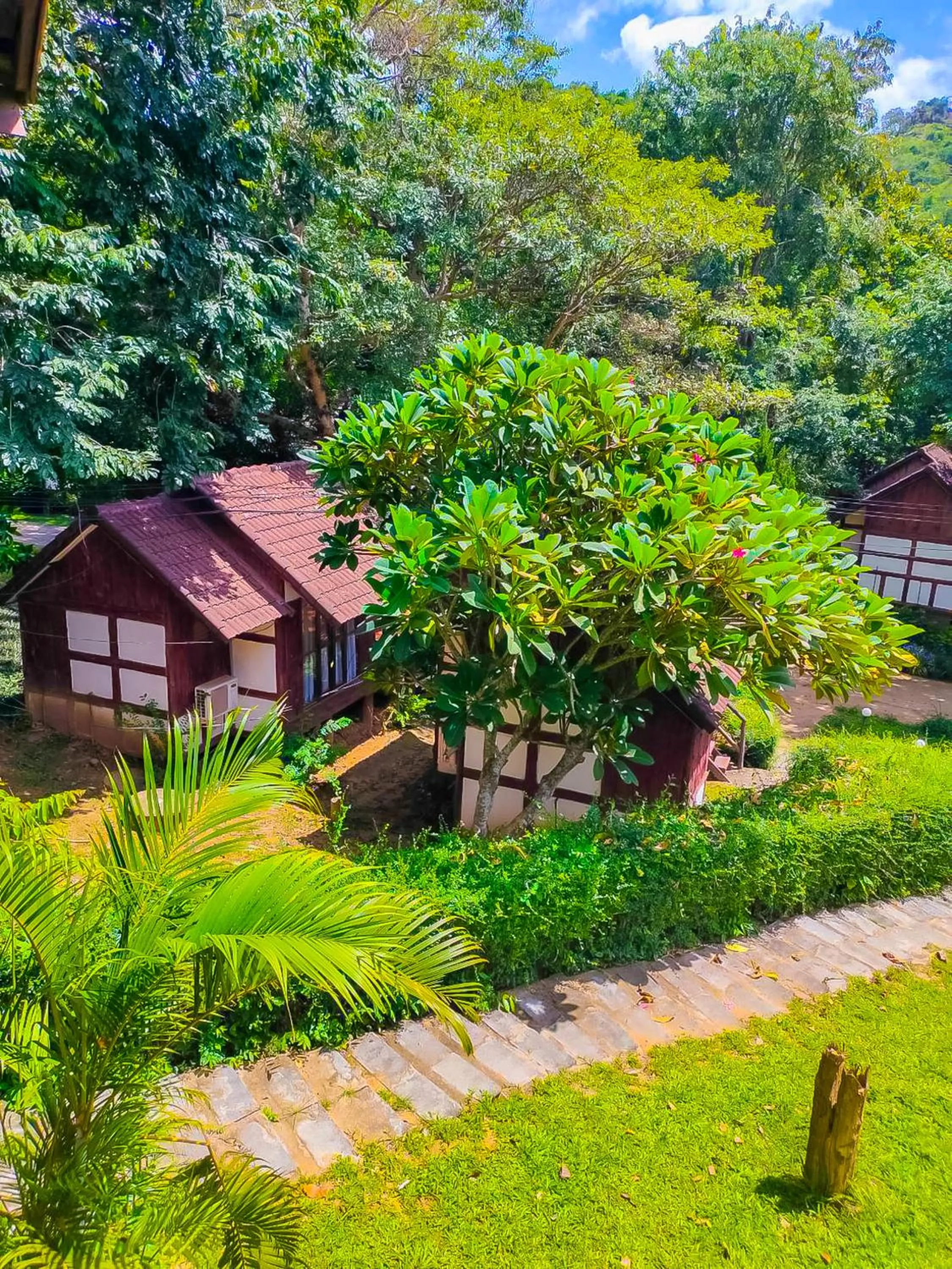 Property building in Saitharn Iyara Resort