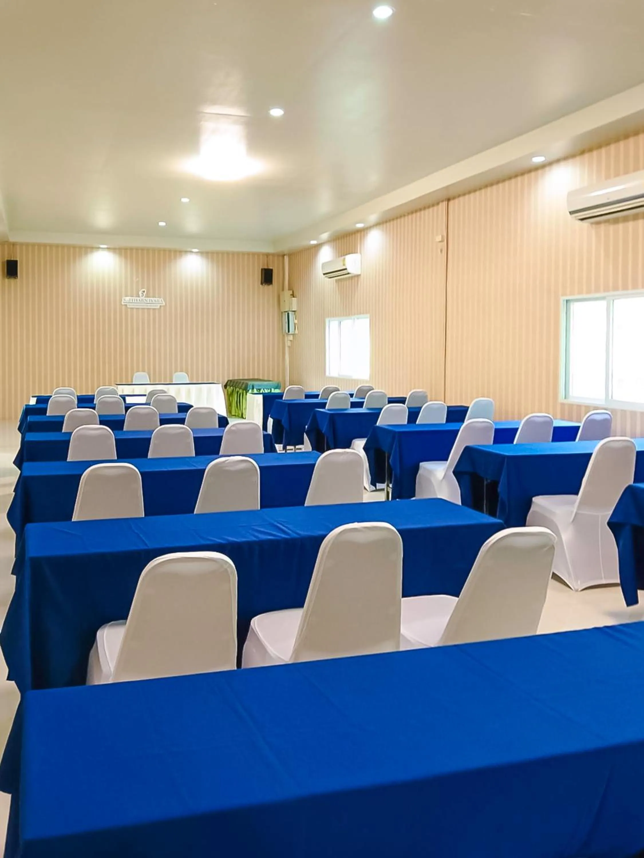 Meeting/conference room in Saitharn Iyara Resort